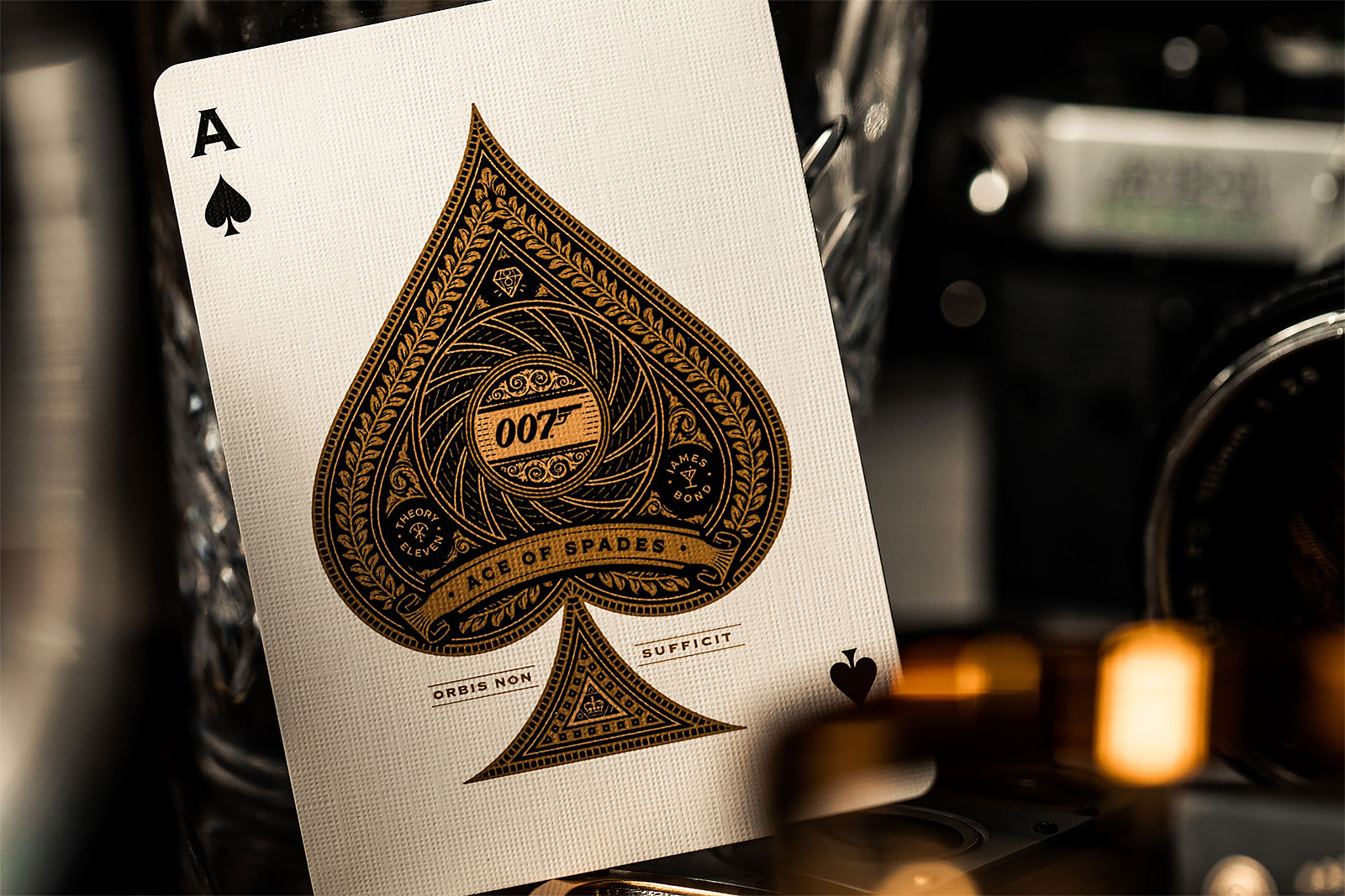 Zdjęcie produktu Gra karciana James Bond 007
