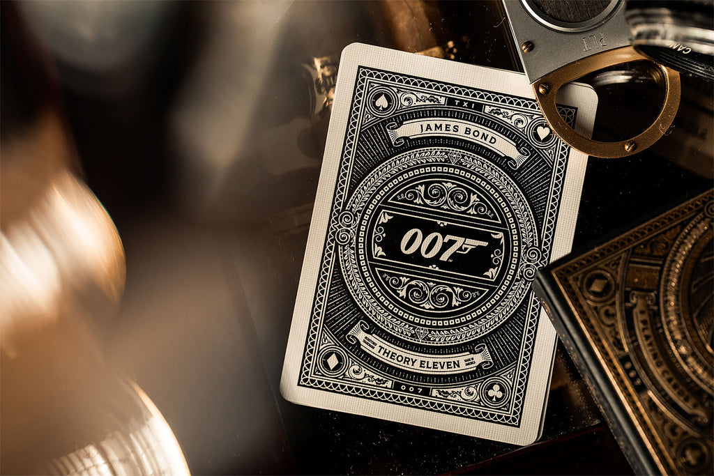 Zdjęcie produktu Gra karciana James Bond 007