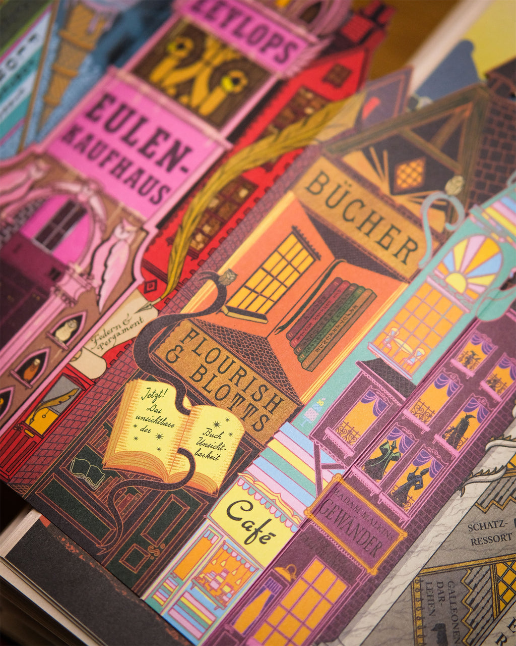 Zdjęcie produktu Harry Potter i Kamień Filozoficzny - wydanie MinaLima