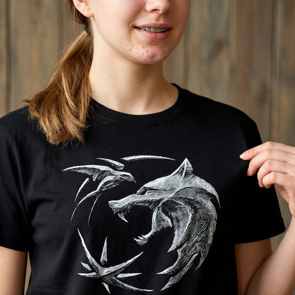 Zdjęcie produktu Witcher - Koszulka z emblematem wilka czarna