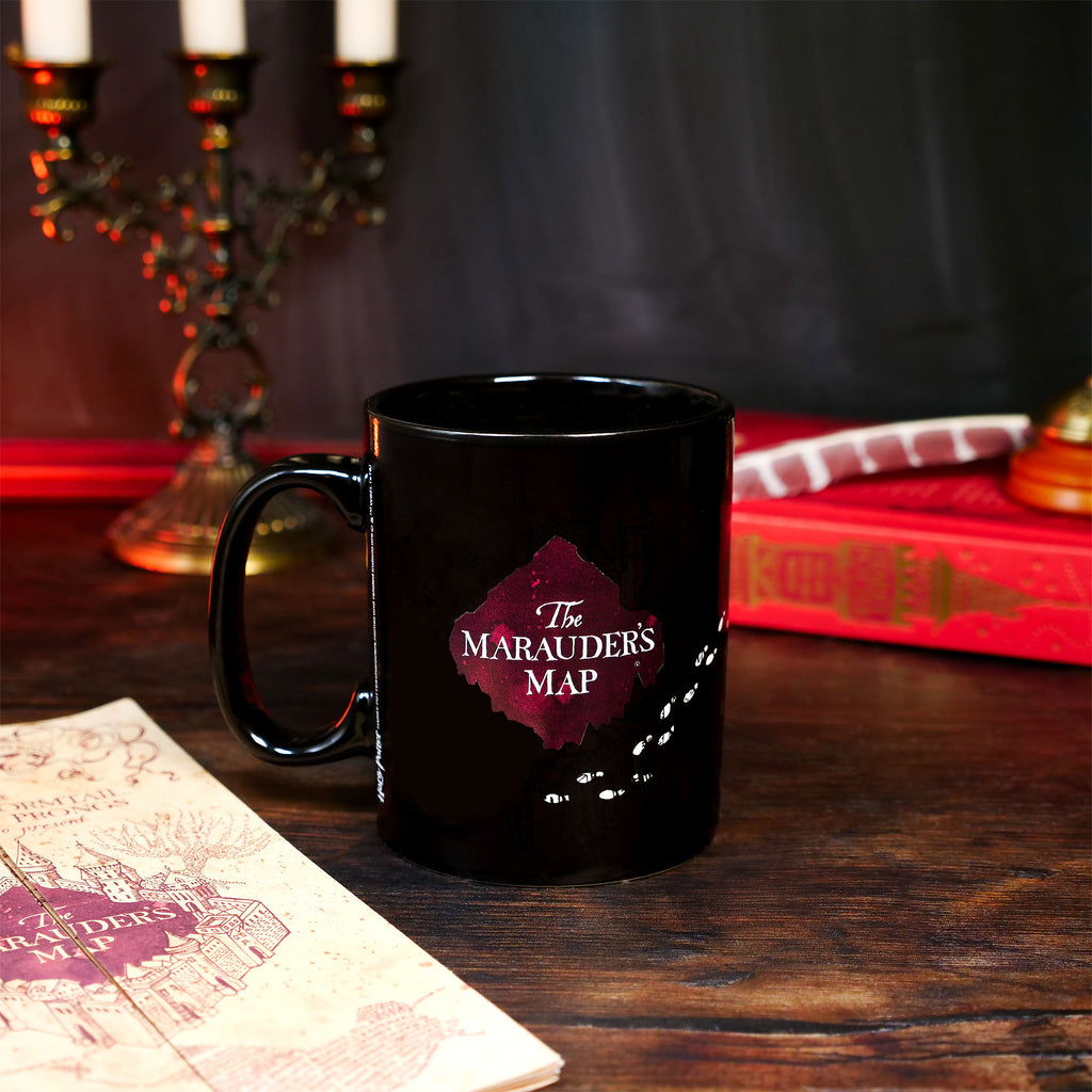 Zdjęcie produktu Harry Potter - Kubek z efektem termicznym Mapa Huncwotów czarny