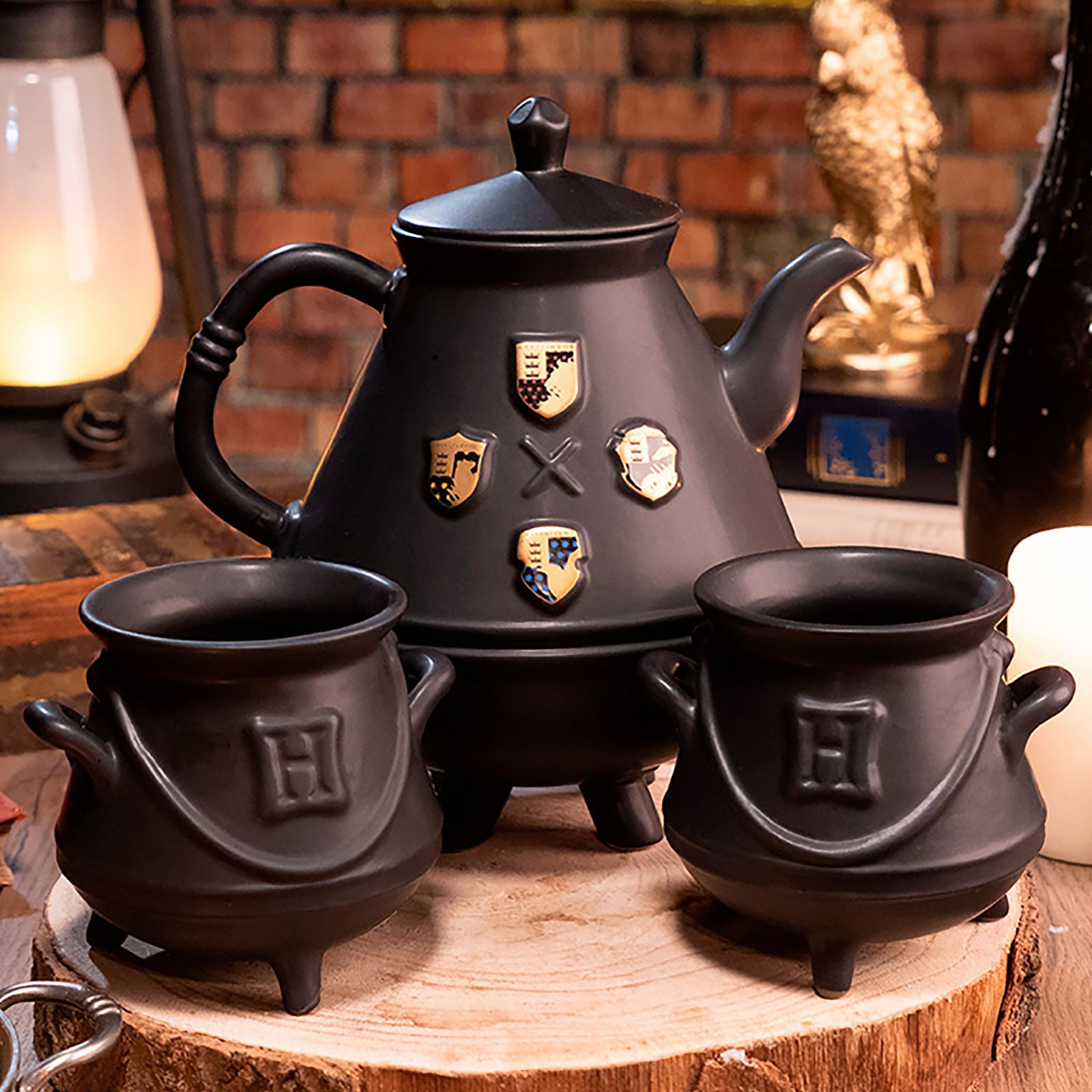 Zdjęcie produktu Harry Potter - Zestaw do herbaty z kotłem i herbem Hogwartu