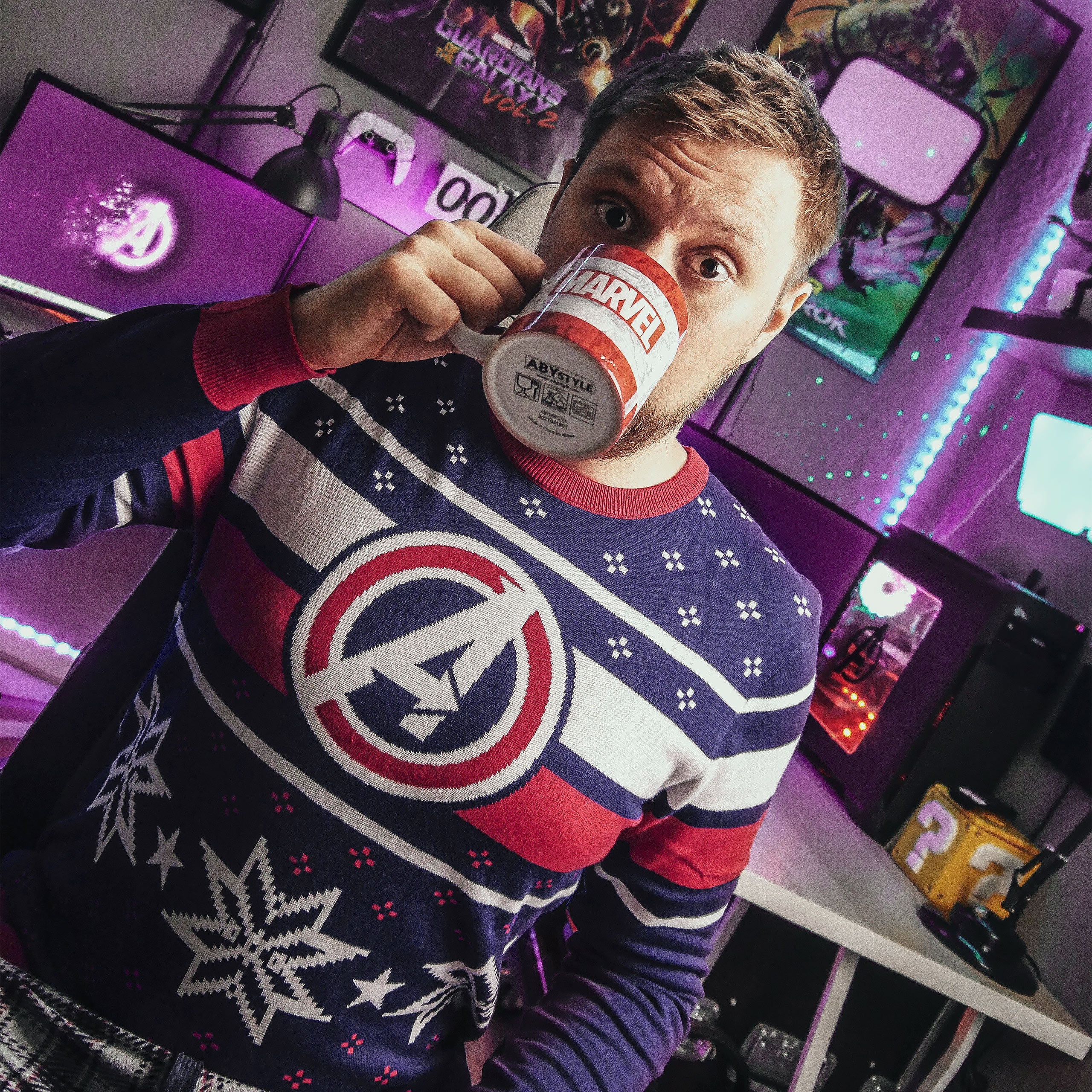 Zdjęcie produktu Avengers - Logo sweter