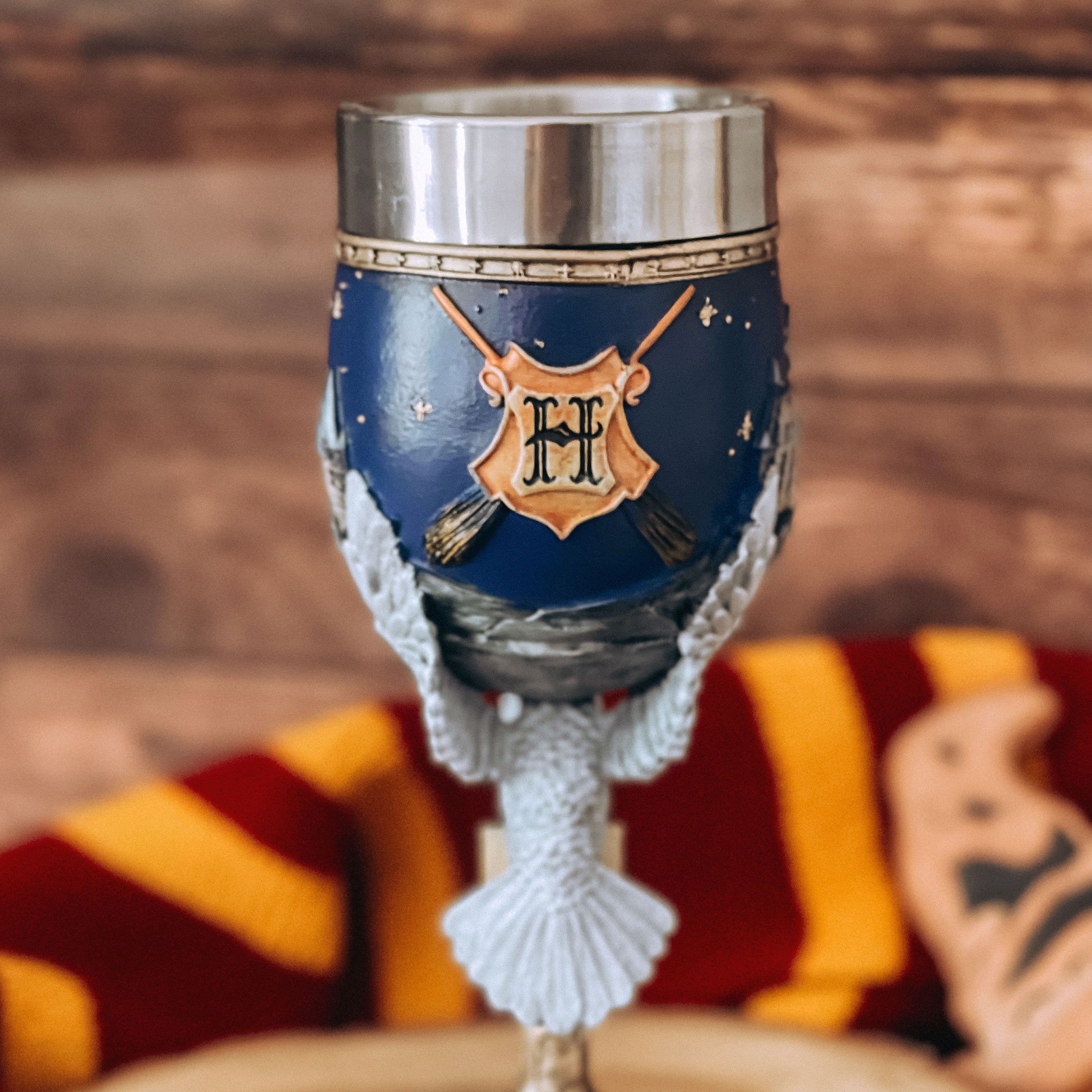 Zdjęcie produktu Harry Potter - Puchar deluxe z logo Hogwartu