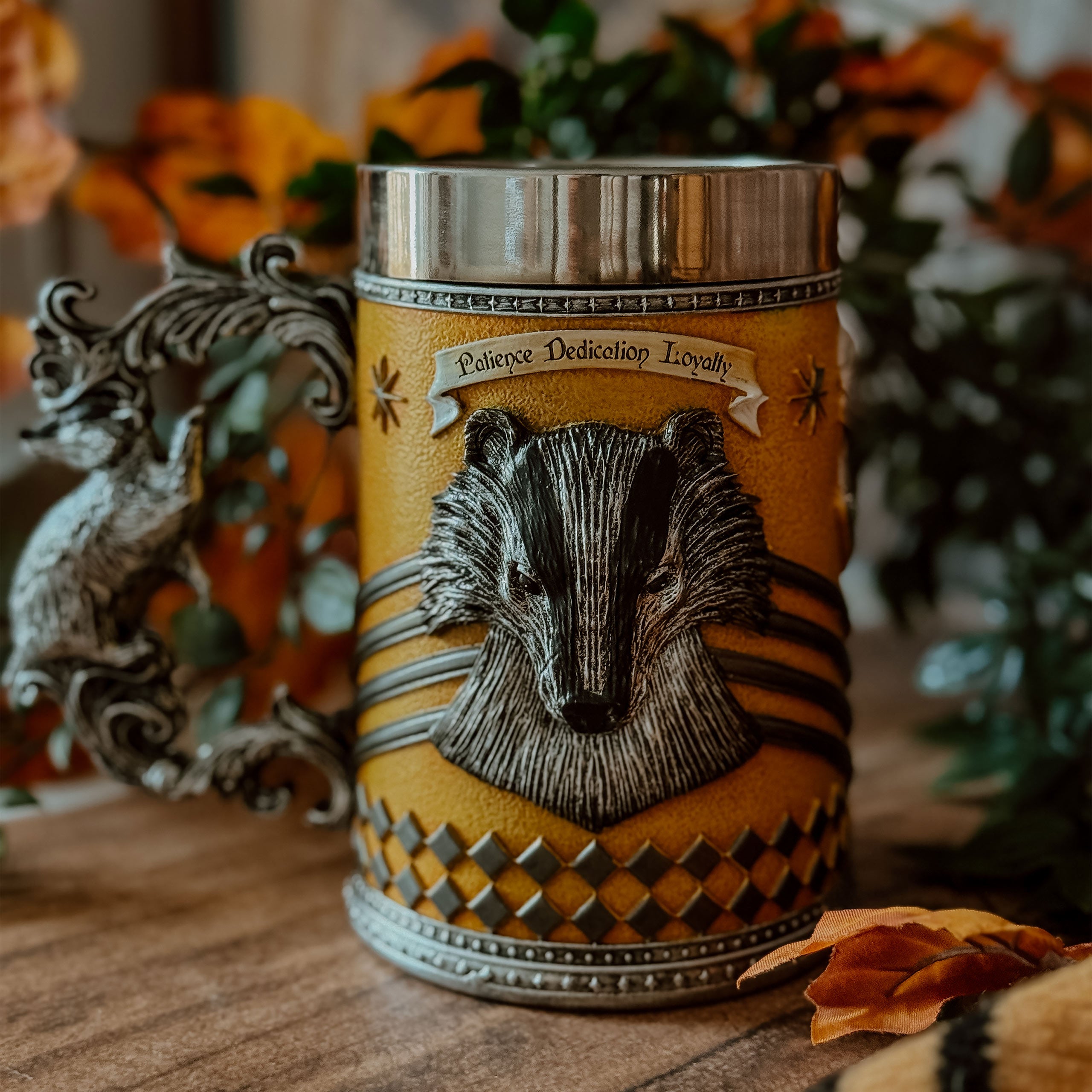 Product image Harry Potter - Hufflepuff Logo Deluxe Mug