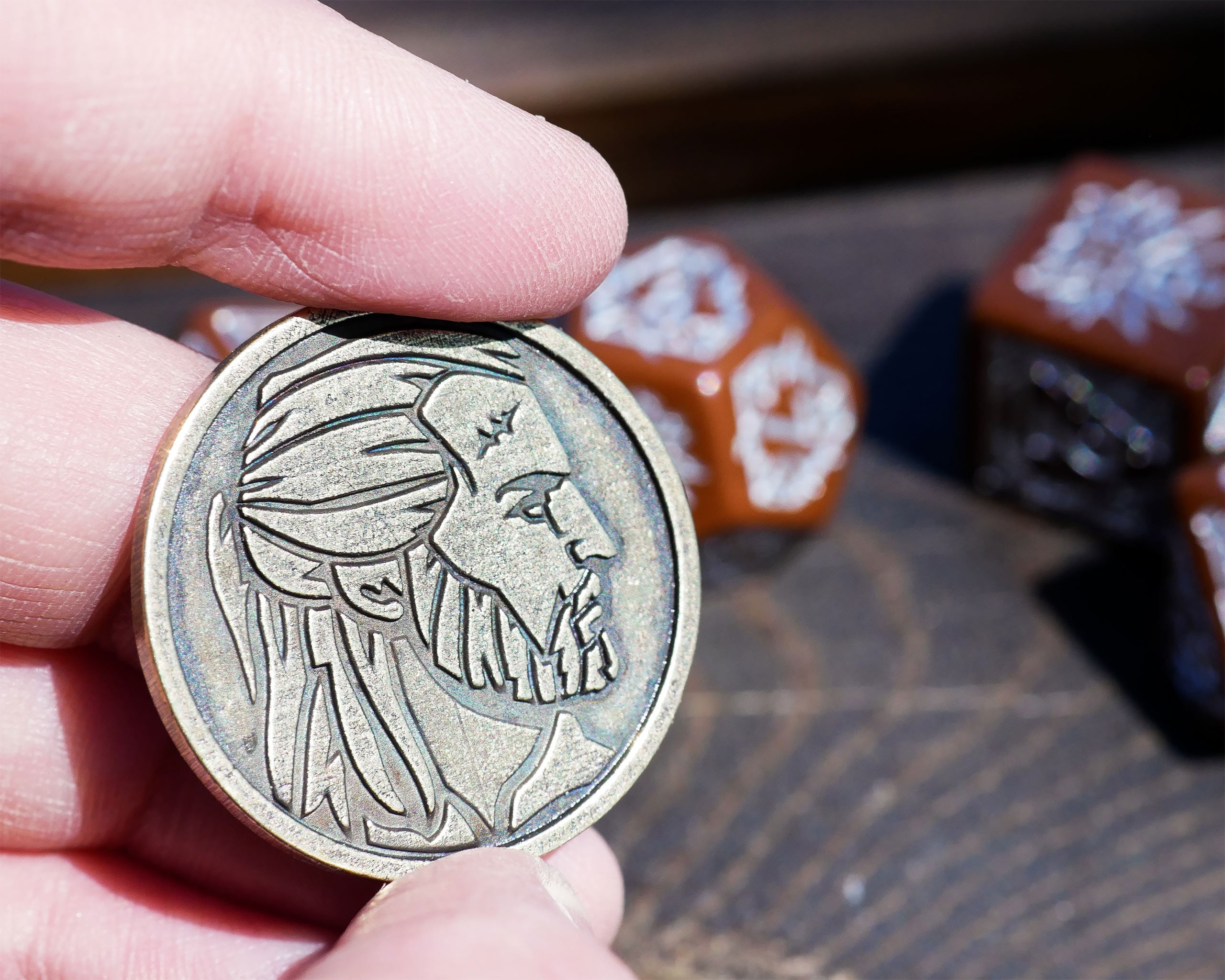 Zdjęcie produktu Wiedźmin - Geralt Towarzysz Płotki RPG Zestaw Kości 7-częściowy z monetą kolekcjonerską
