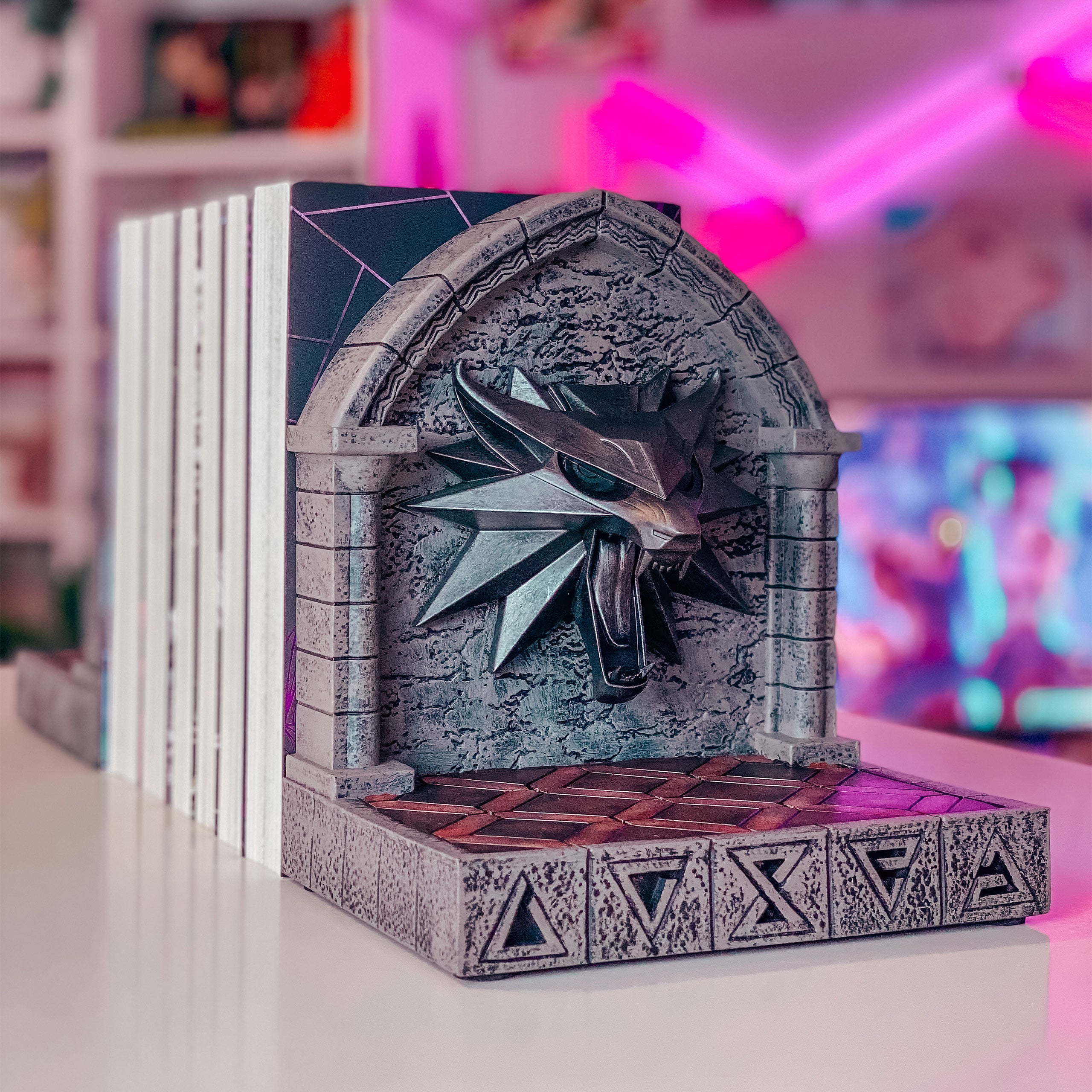 Product image Witcher 3 - Wolf Bookends
