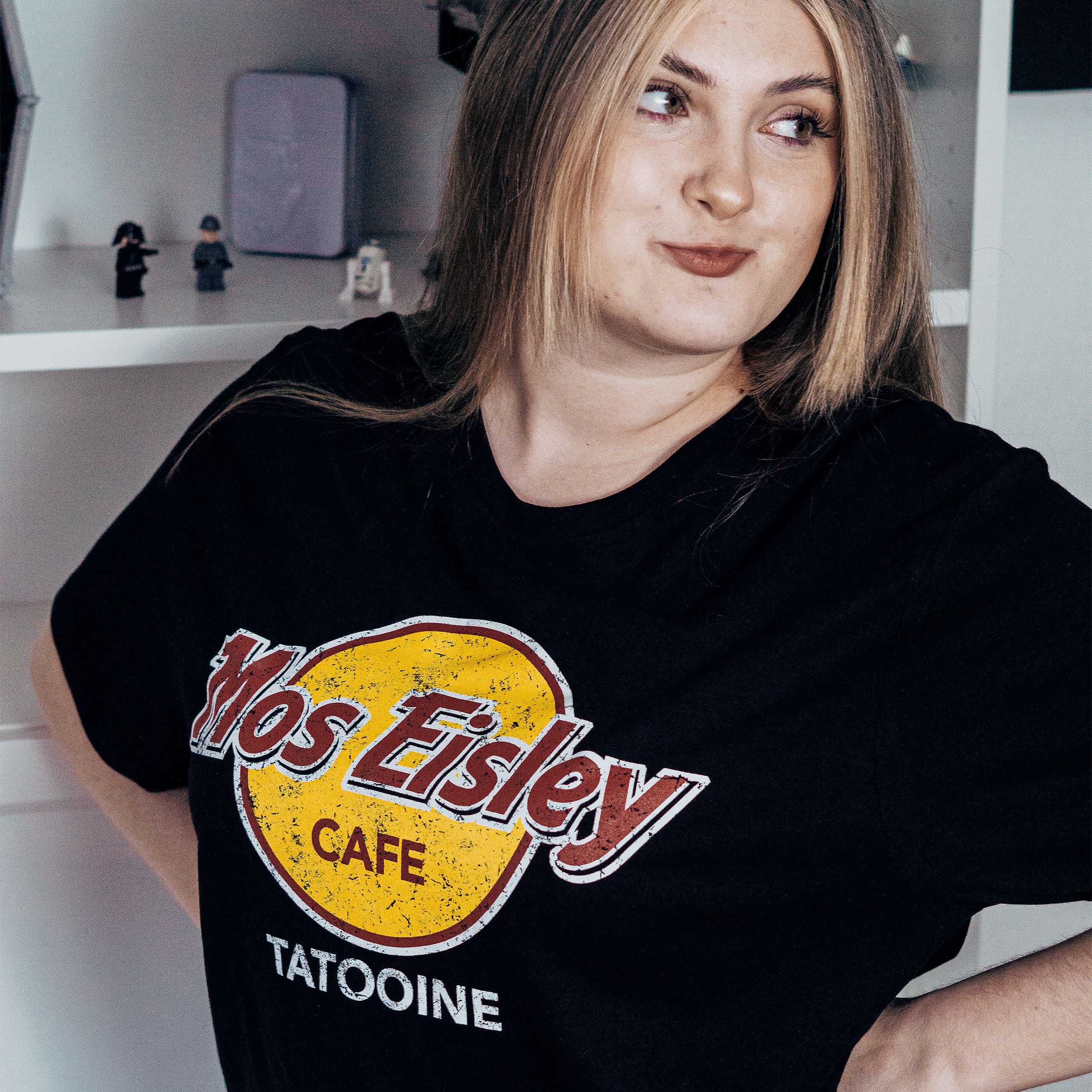 Zdjęcie produktu Koszulka Mos Eisley Cafe dla fanów Star Wars czarna