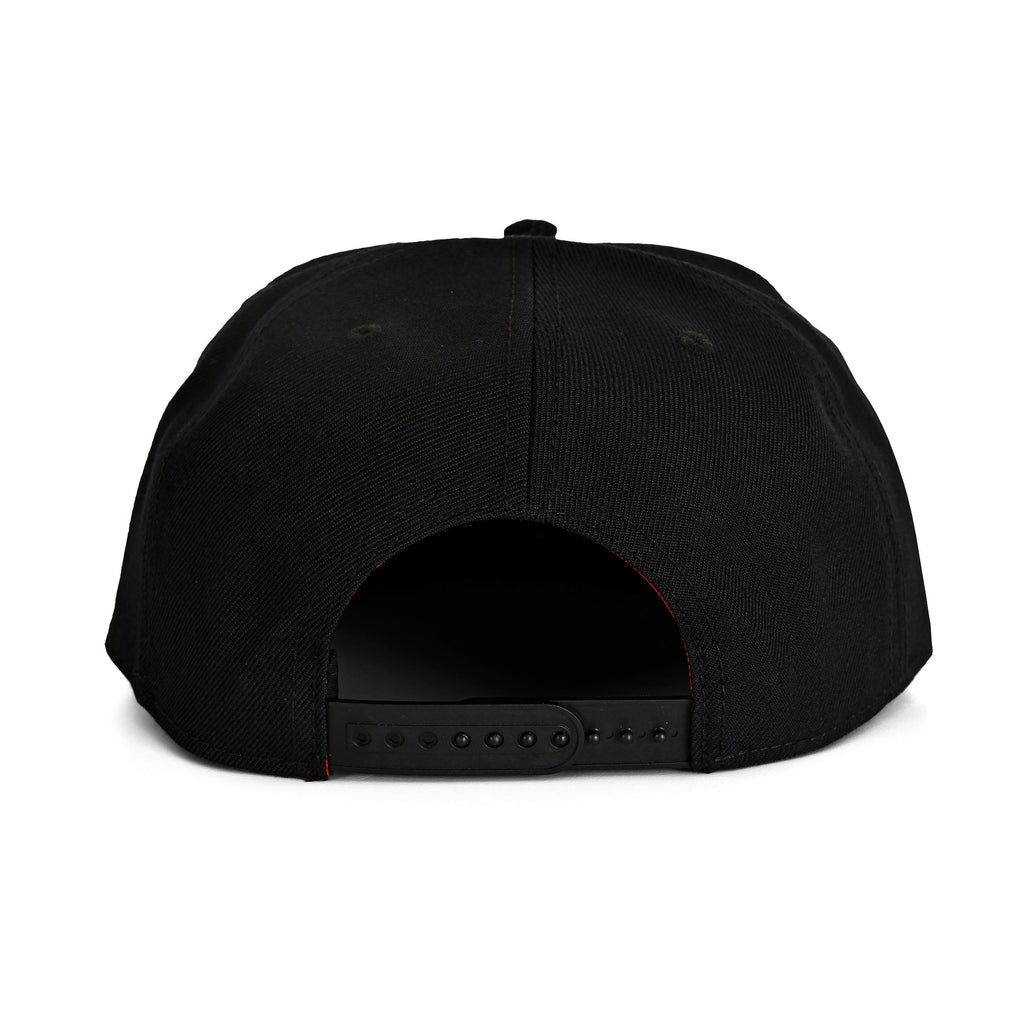 Zdjęcie produktu JoJo's Bizarre Adventure - Logo Snapback Cap czarny