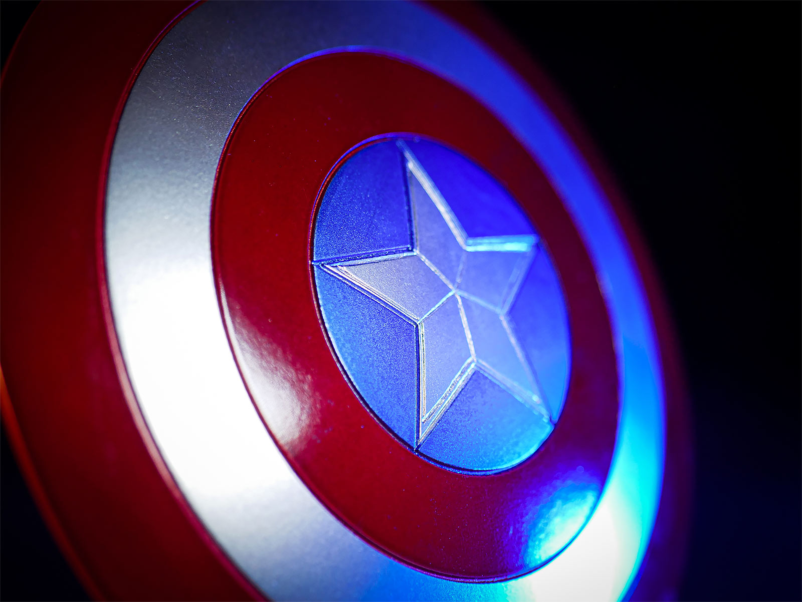 Zdjęcie produktu Kapitan Ameryka - Replika tarczy Marvel Museum Collection