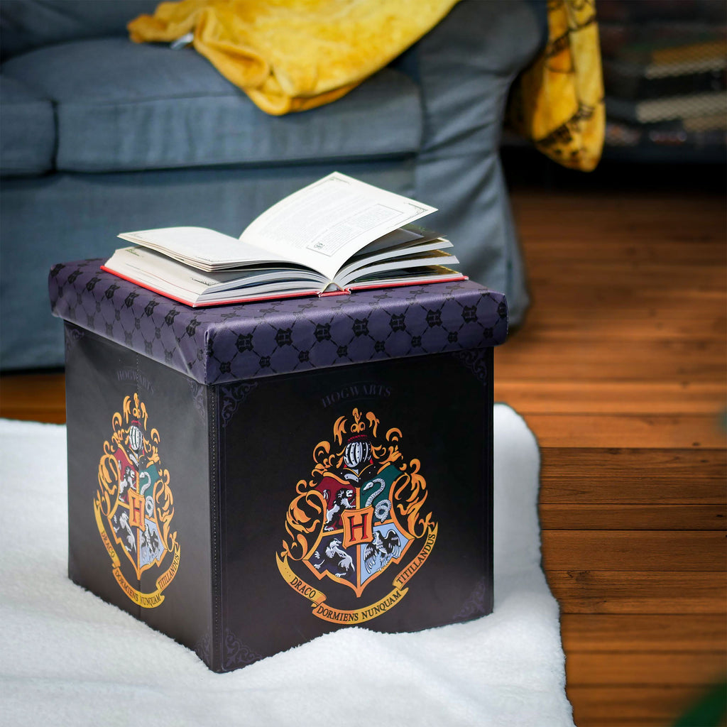 Zdjęcie produktu Harry Potter - Taboret Hogwarts z schowkiem