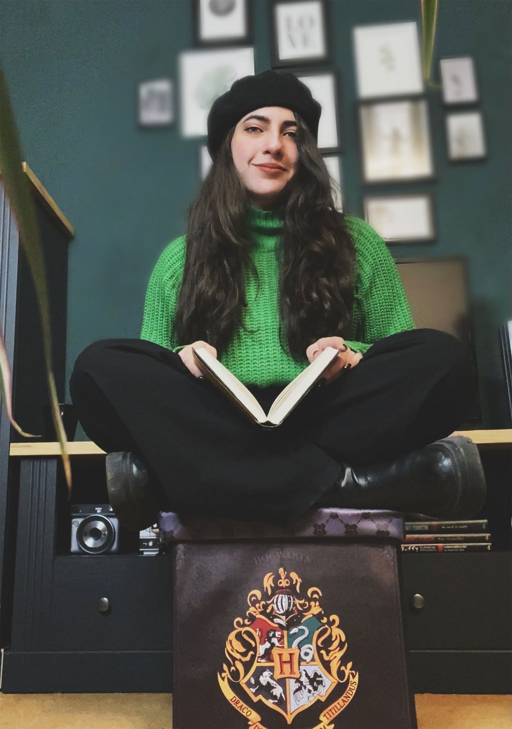 Zdjęcie produktu Harry Potter - Taboret Hogwarts z schowkiem