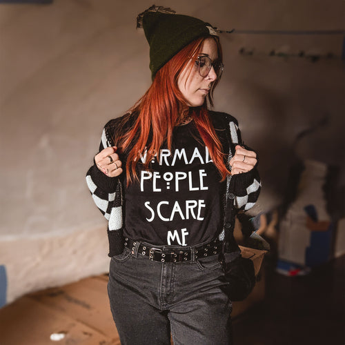 Zdjęcie produktu Normal People Scare Me Koszulka dla fanów American Horror Story czarna