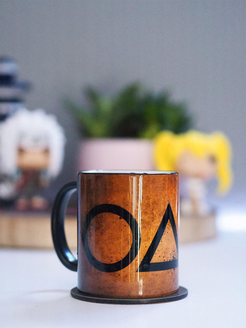 Zdjęcie produktu Kubek Symbols dla fanów Squid Game