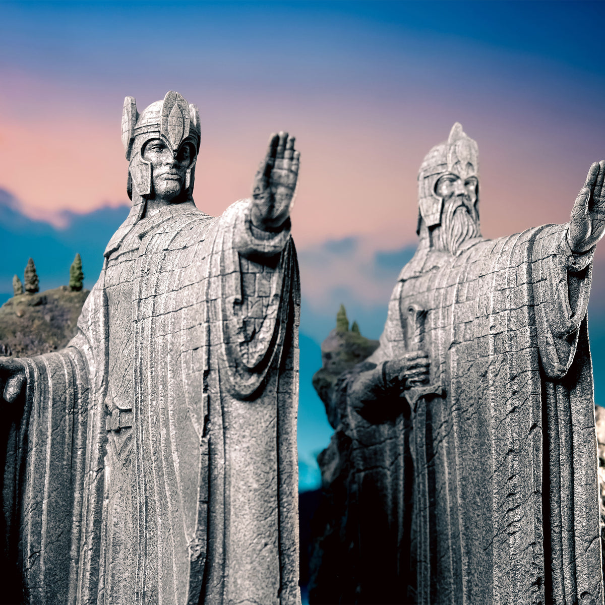 Product image The Lord of the Rings - Argonath Environment Figure Deluxe 34 cm