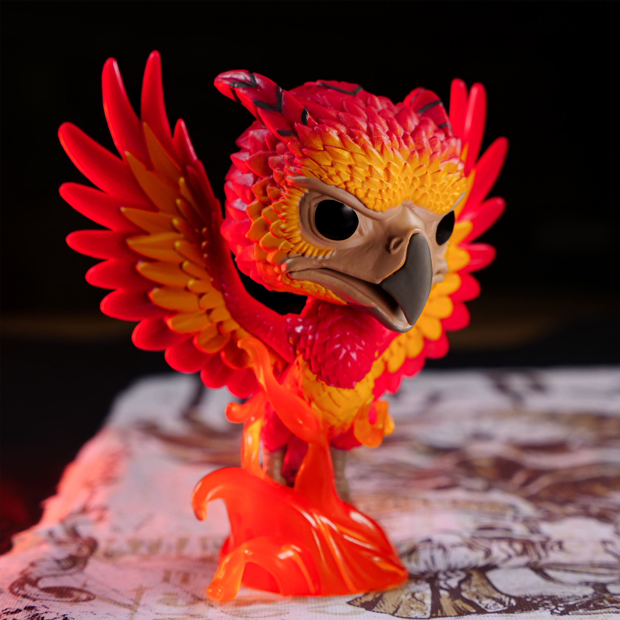 Zdjęcie produktu Koszulka Fawkes z figurką Funko Pop Glow in the Dark - Harry Potter