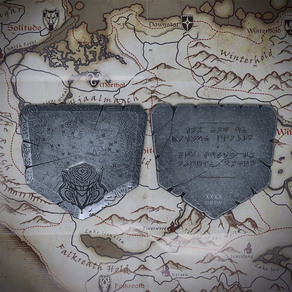 Zdjęcie produktu Skyrim - Replika Smoczego Kamienia limitowana