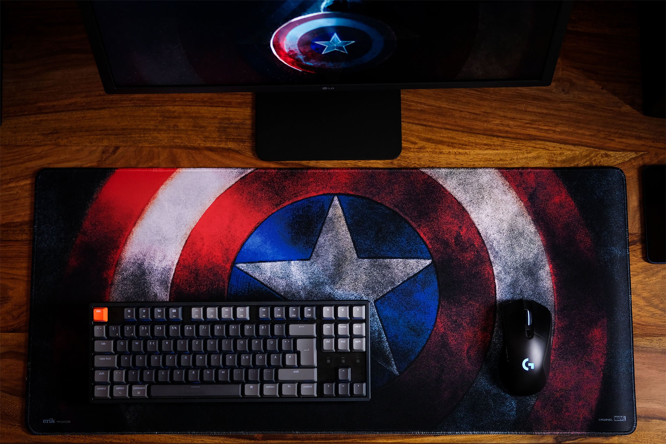 Zdjęcie produktu Captain America - Podkładka pod mysz w kształcie tarczy