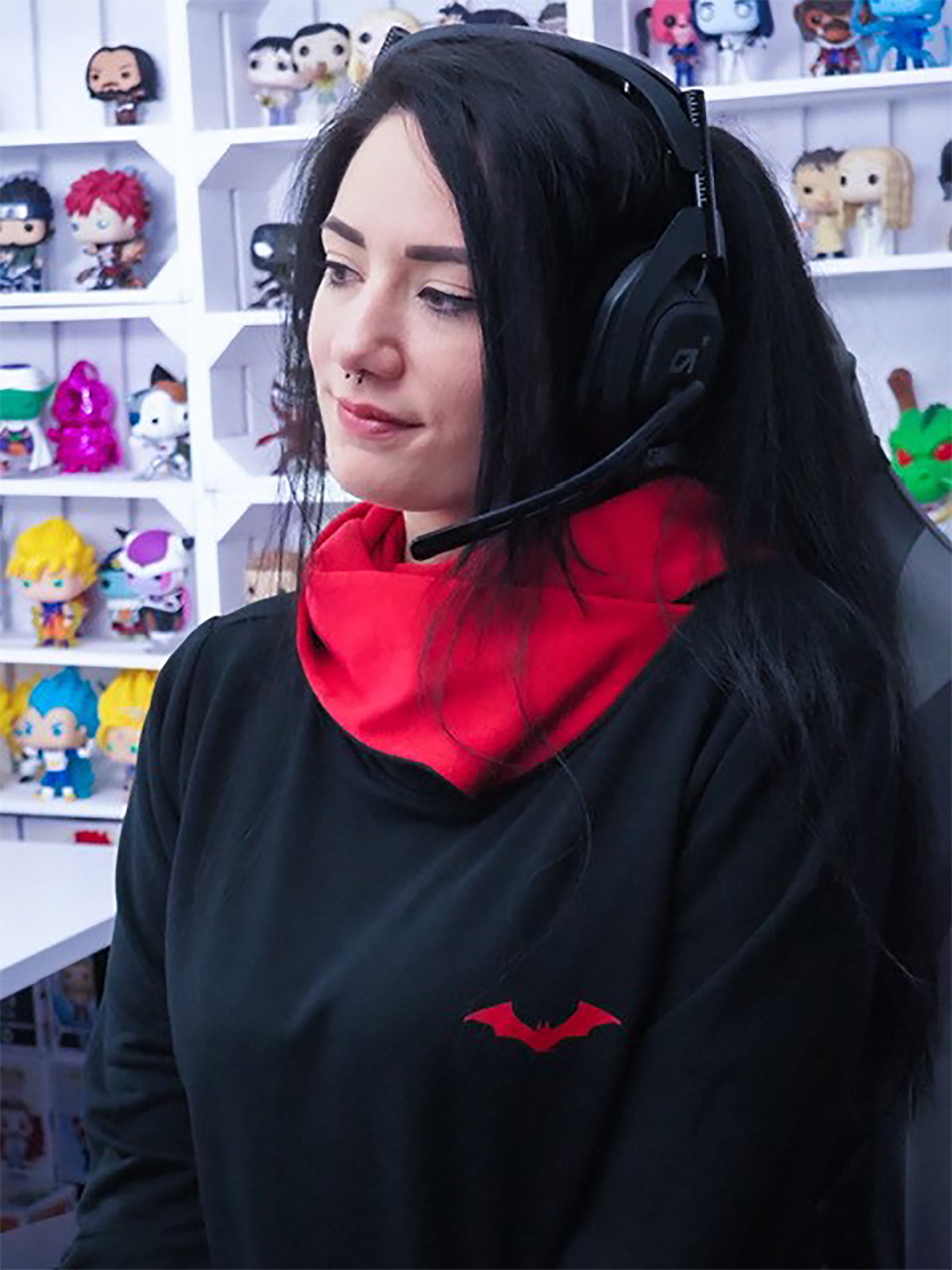 Zdjęcie produktu Bluza z kapturem The Batman Logo czarno-czerwona
