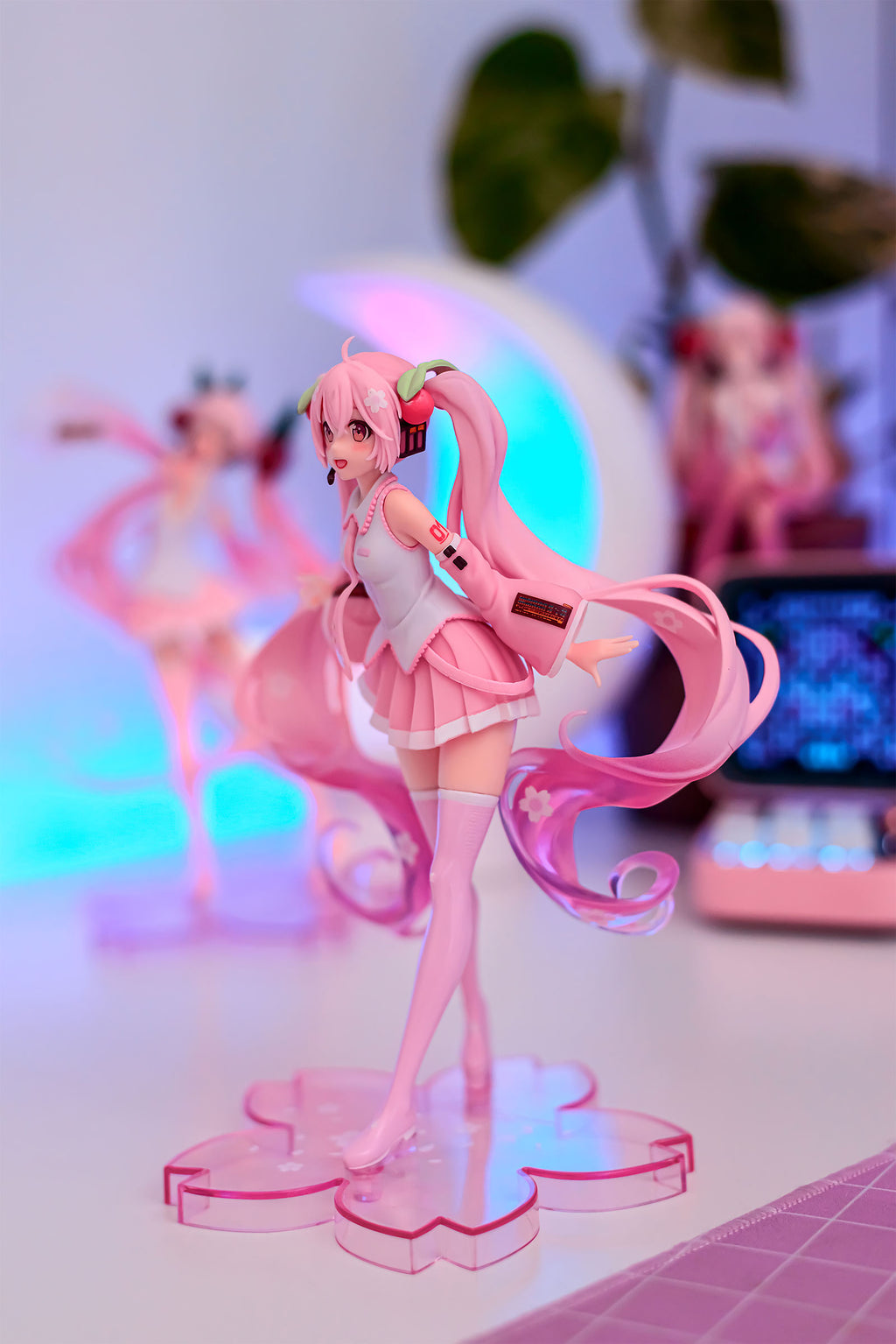 Zdjęcie produktu Hatsune Miku - Sakura Miku Figurka Newly Written Illustration Ver.