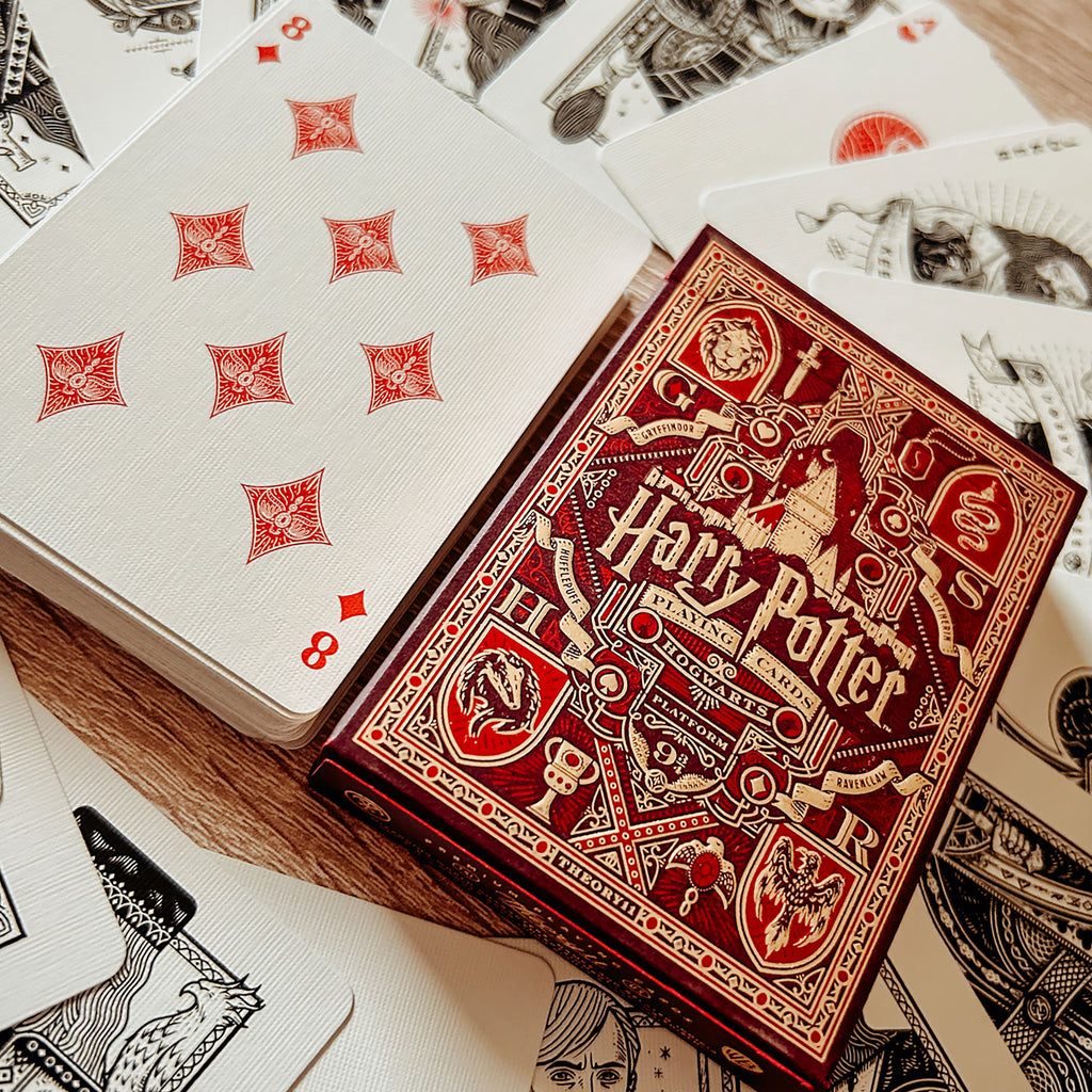 Zdjęcie produktu Harry Potter - Gryffindor Gra Karciana Deluxe Edition