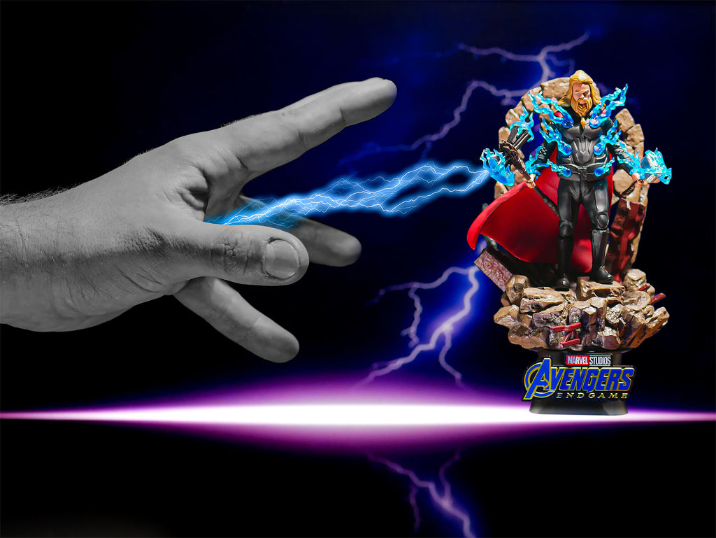 Zdjęcie produktu Avengers Endgame - Thor Diorama Figura