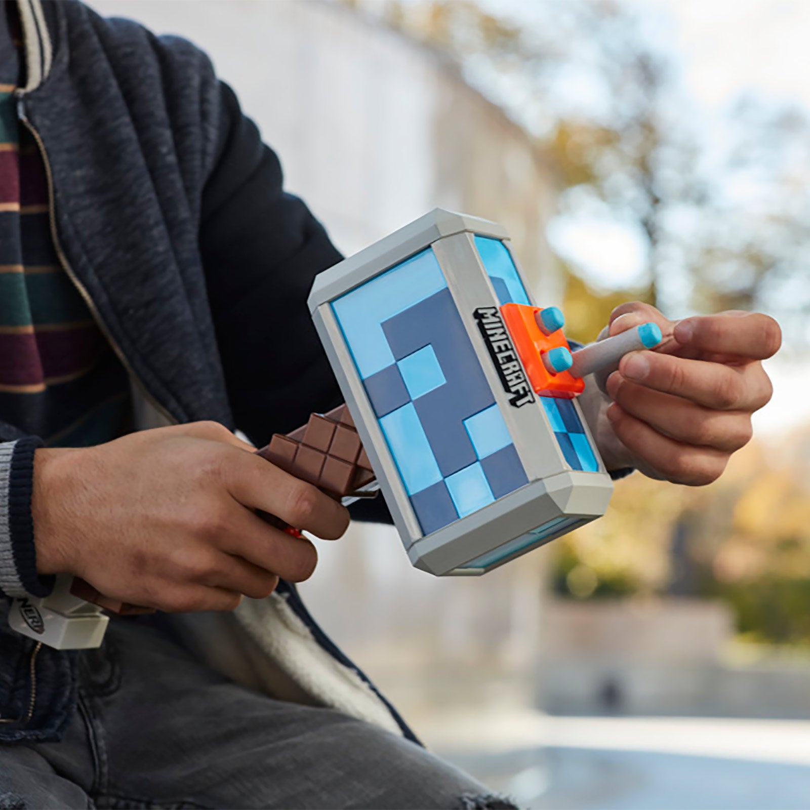 Product image Minecraft - Stormlander Nerf Hammer