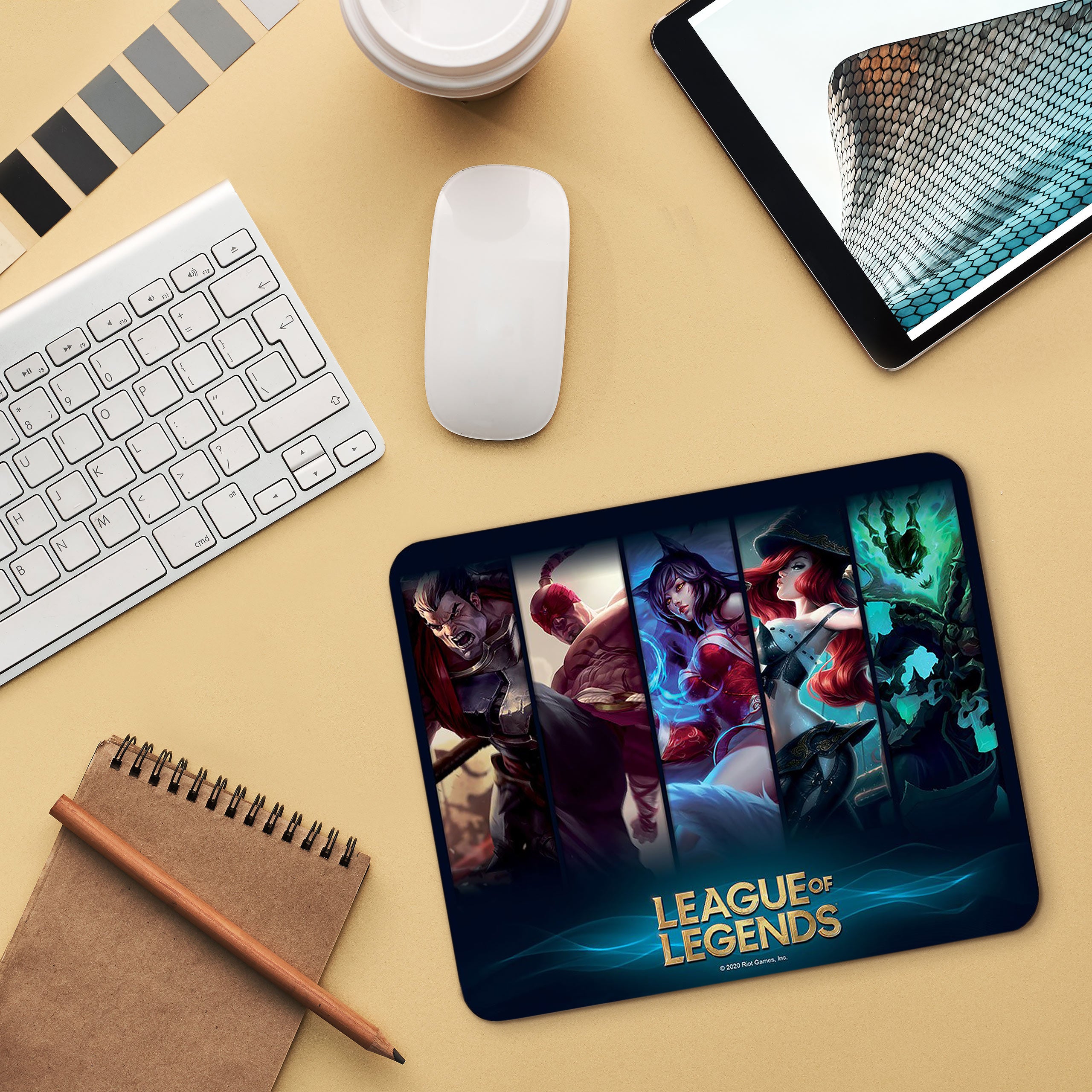 Zdjęcie produktu League of Legends - Podkładka pod mysz z bohaterami