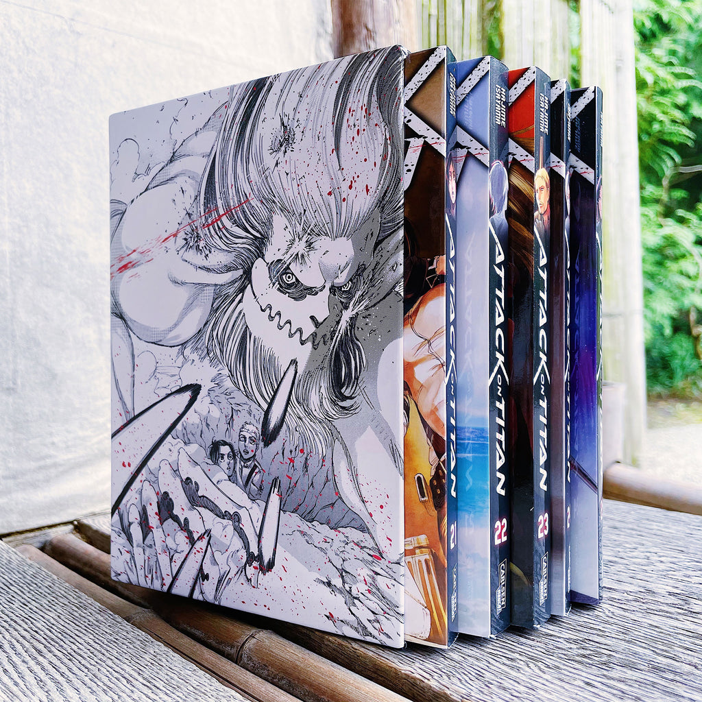 Zdjęcie produktu Attack on Titan - Kolekcjonerskie pudełko tomy 21-25
