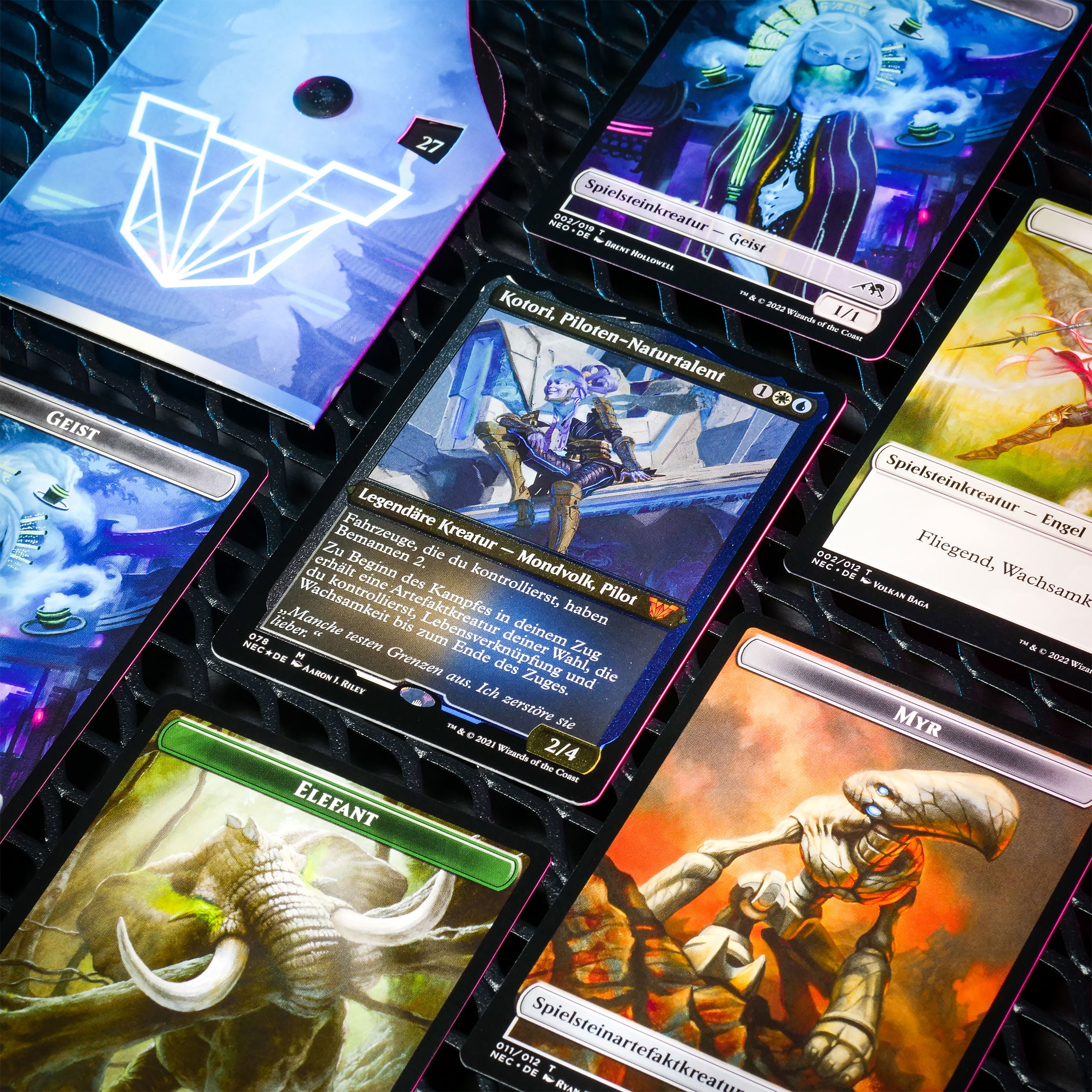 Zdjęcie produktu Magic The Gathering - Kamigawa Neon-Dynastia Commander Deck Proszę Zapiąć Pas!