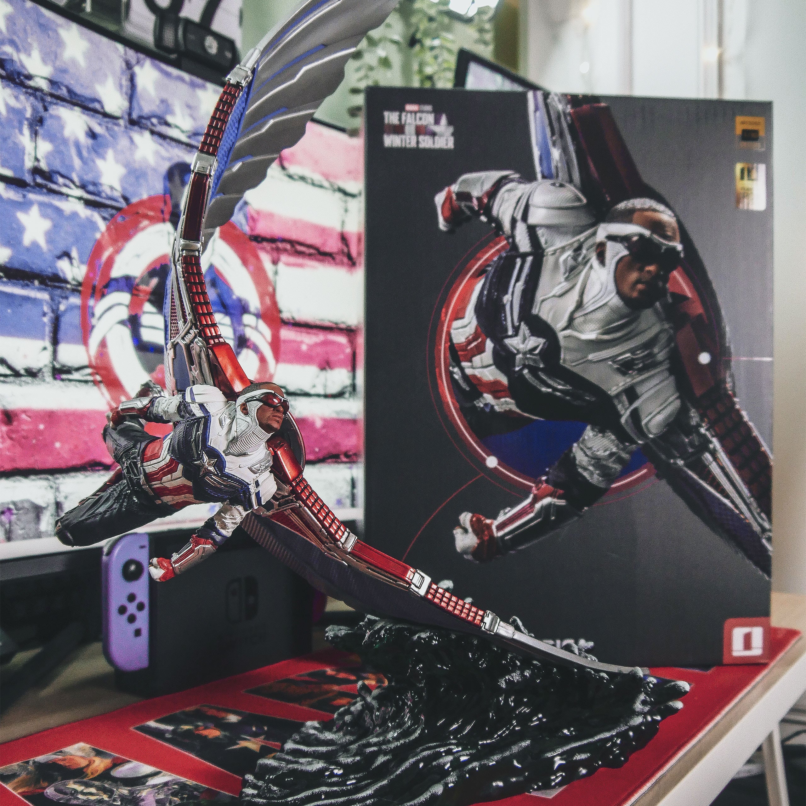 Zdjęcie produktu The Falcon and The Winter Soldier - Captain America BDS Art Scale Deluxe Statue