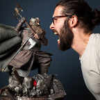 Product image The Lord of the Rings - Gimli Premium Collector's Statue Bonus Version