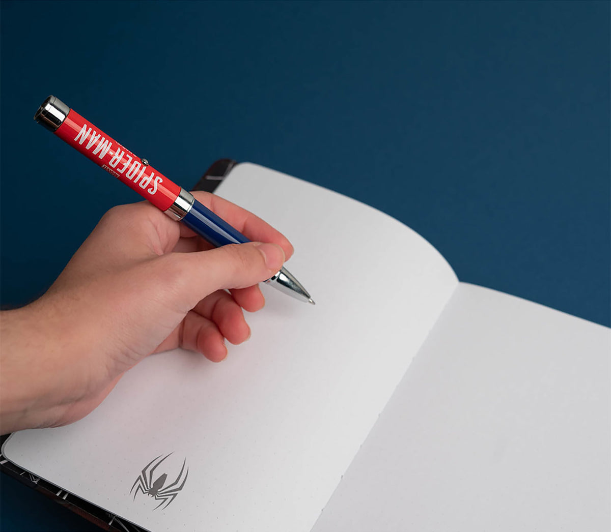 Zdjęcie produktu Spider-Man - Logo Notes A5 z długopisem