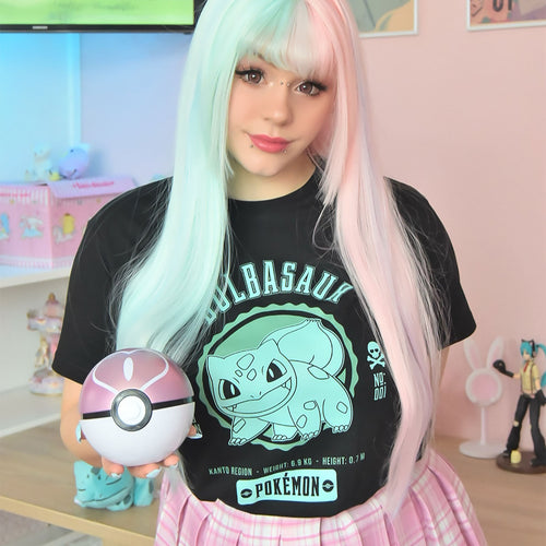 Zdjęcie produktu Pokemon - Bisasam College T-Shirt czarne