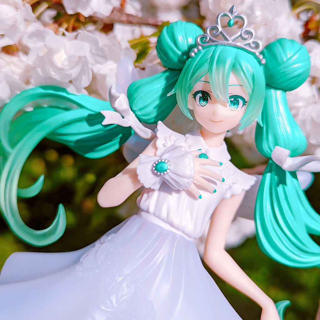 Product image Hatsune Miku - 15th Anniversary Kei Artwork SPM Figure