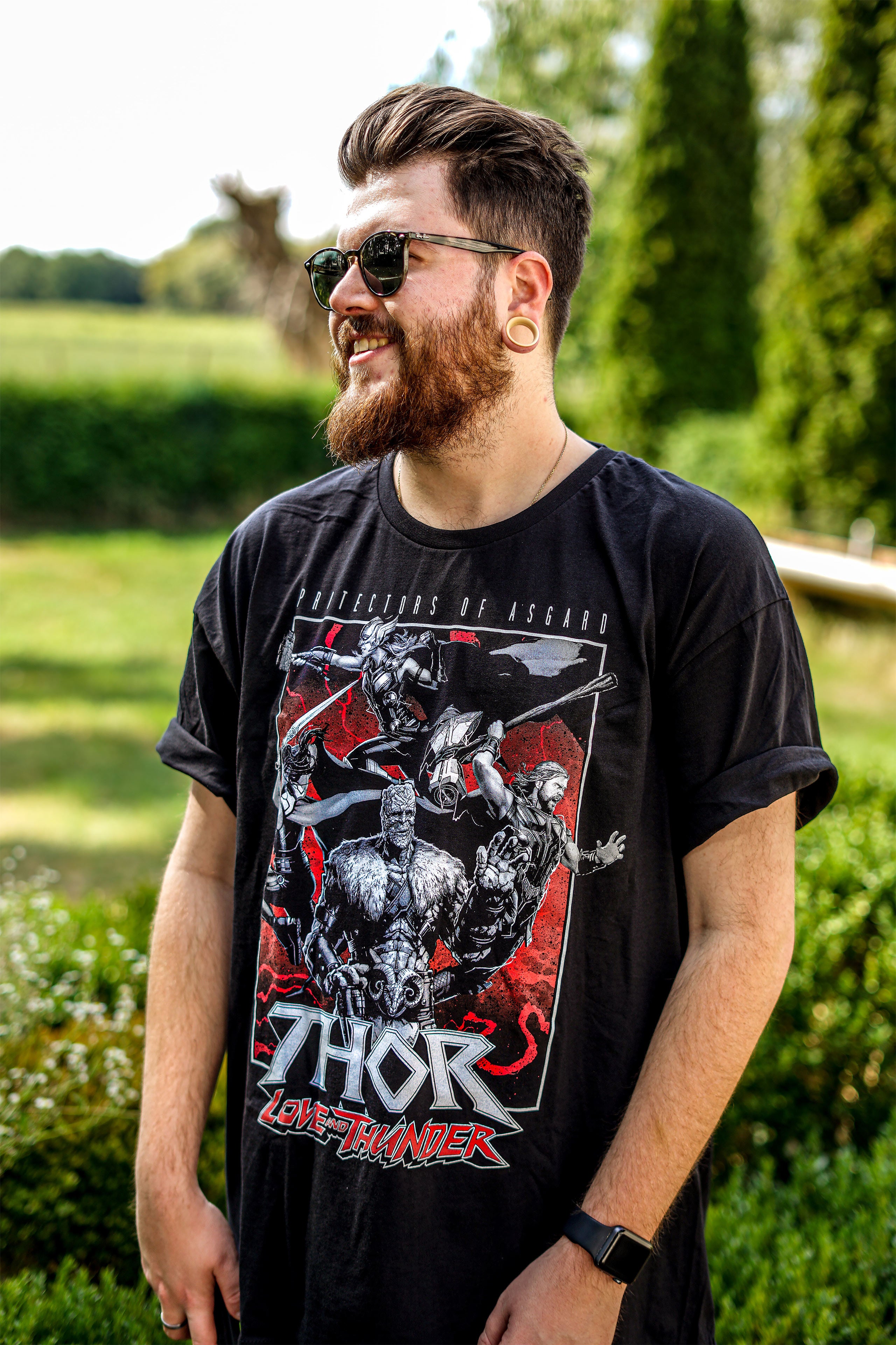 Zdjęcie produktu Thor Love & Thunder - Protectors of Asgard T-Shirt czarny