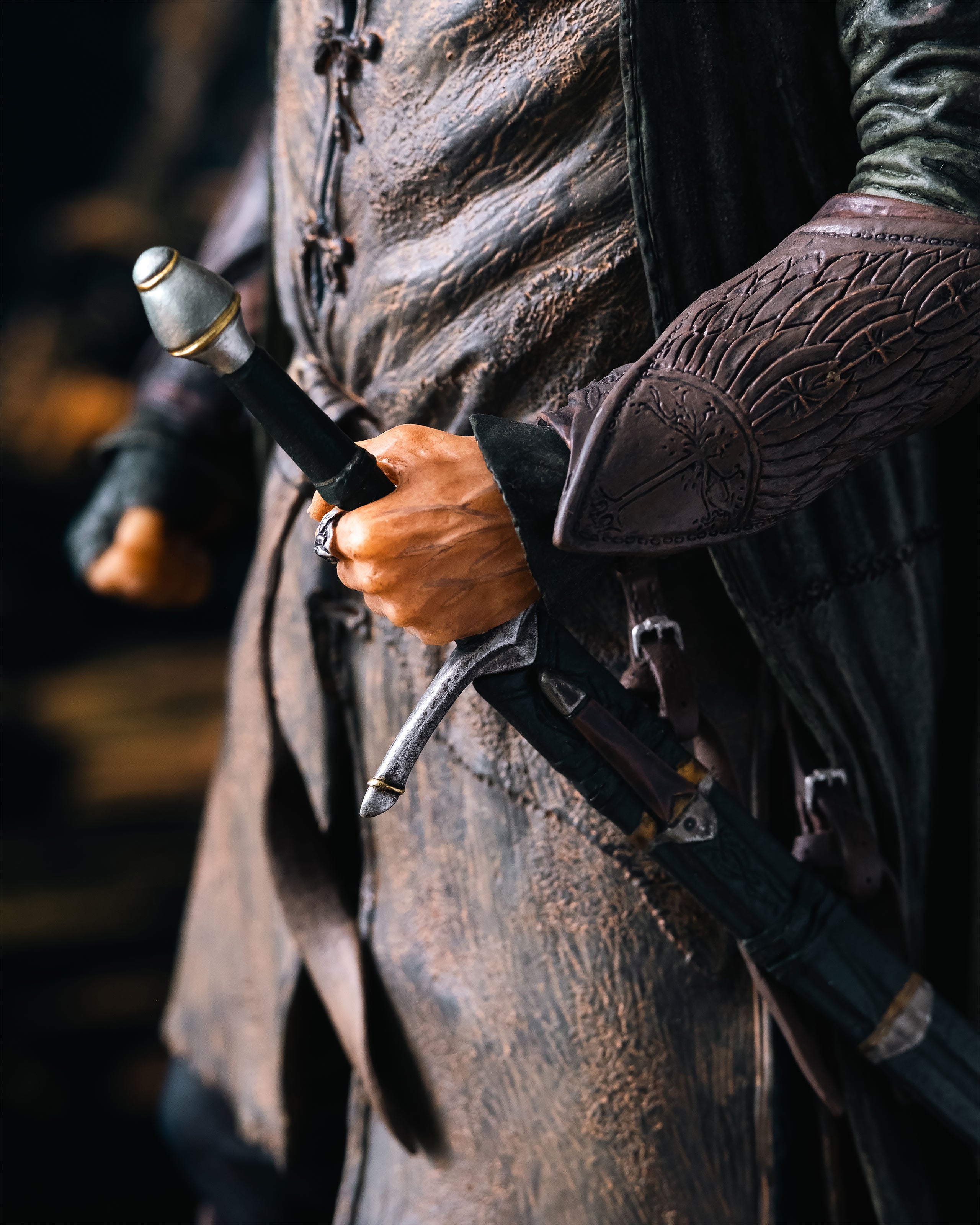 Zdjęcie produktu Władca Pierścieni - Aragorn Statua deluxe 1:6