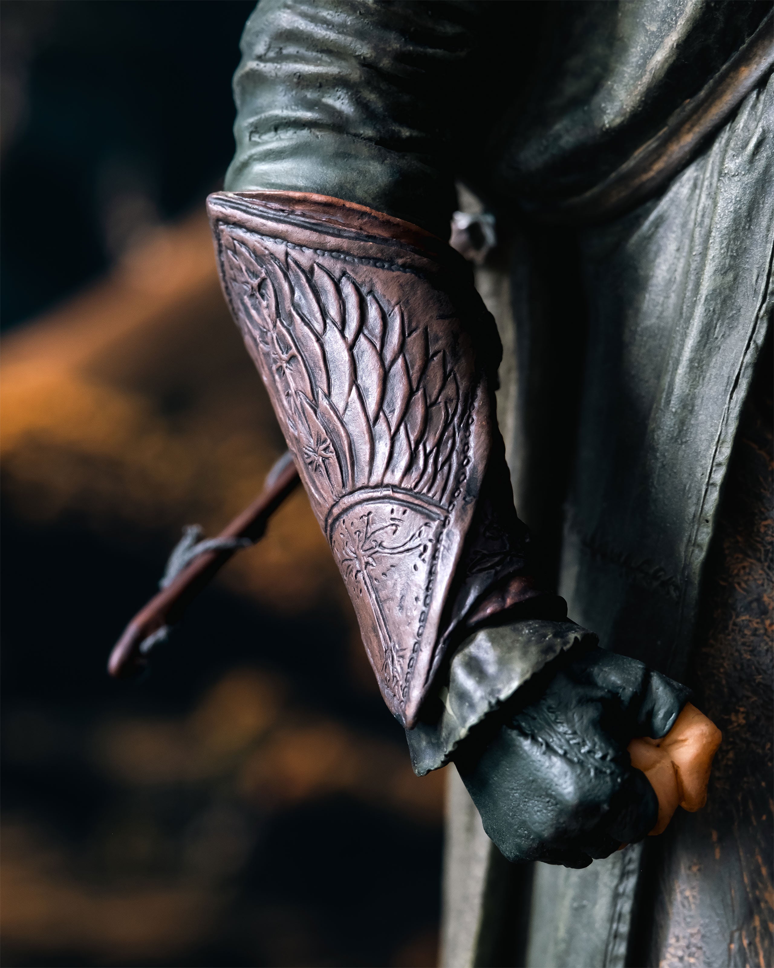 Zdjęcie produktu Władca Pierścieni - Aragorn Statua deluxe 1:6
