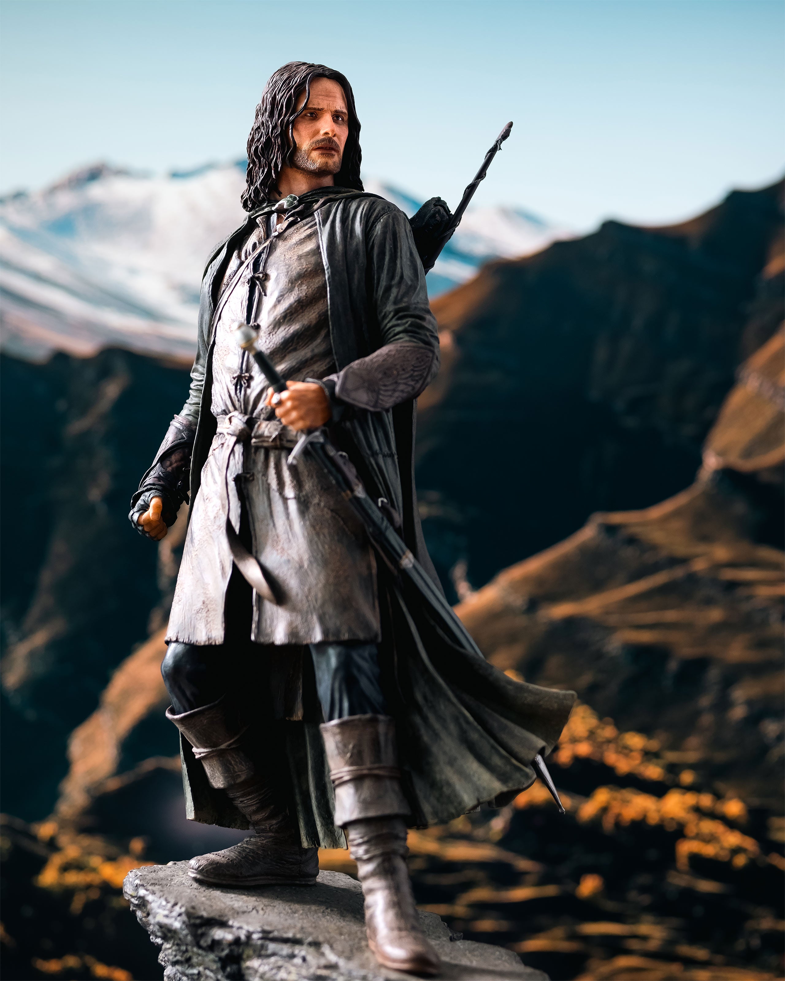 Zdjęcie produktu Władca Pierścieni - Aragorn Statua deluxe 1:6