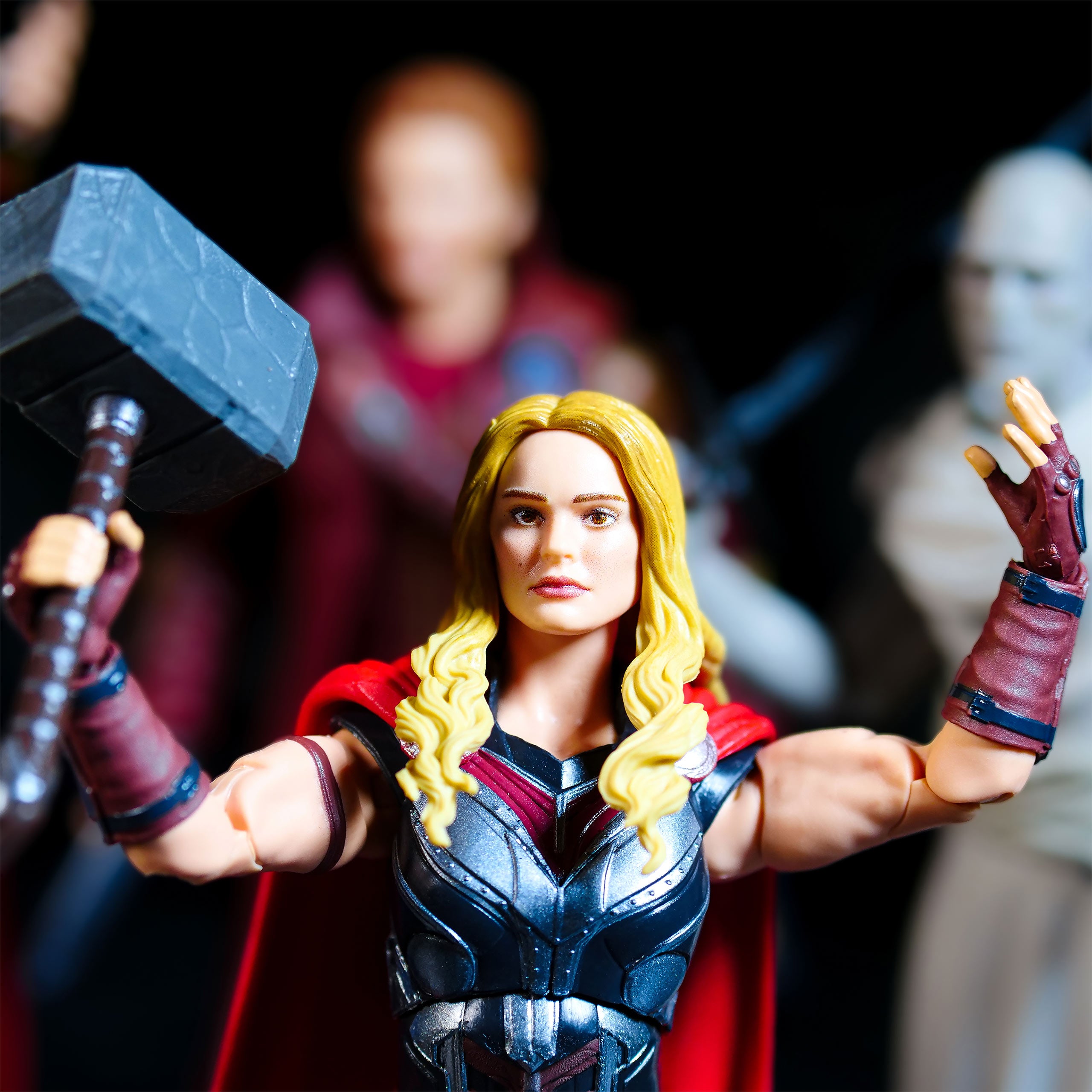 Zdjęcie produktu Thor: Miłość i Grom - Figurka Mighty Thor