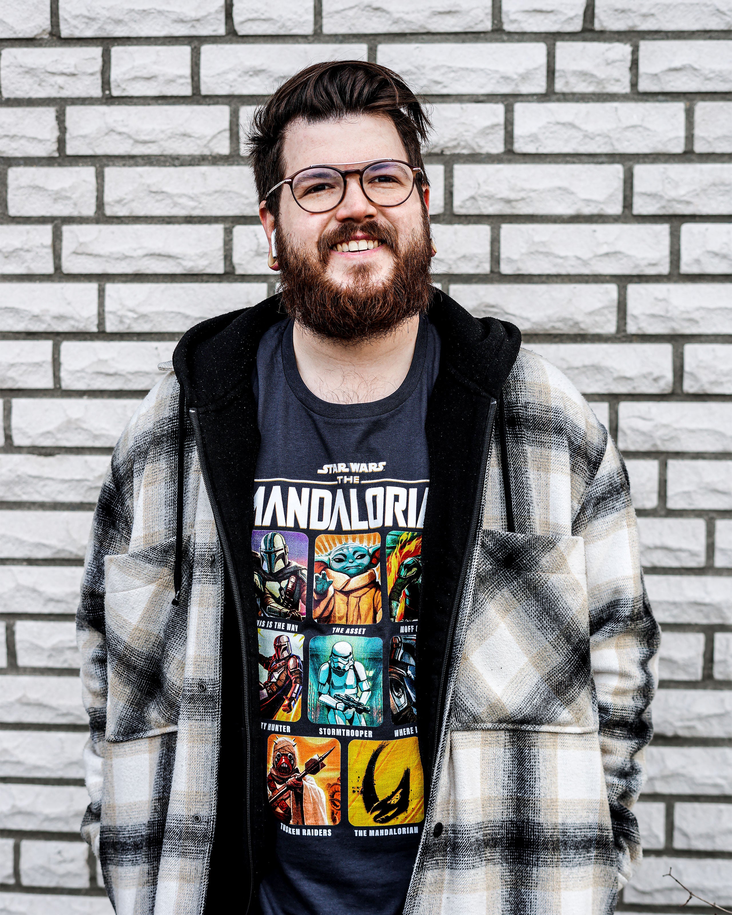 Product image The Mandalorian Characters T-Shirt grey - Star Wars