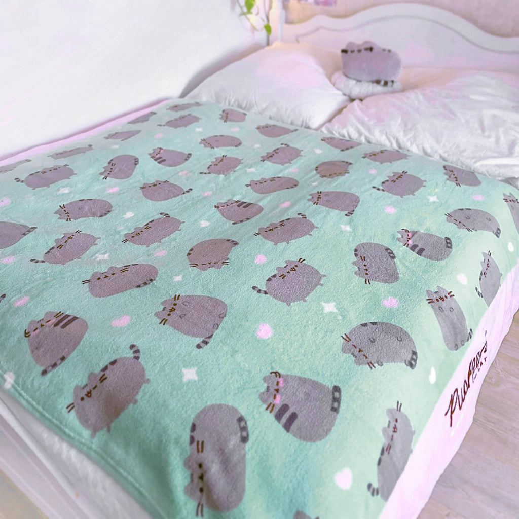 Zdjęcie produktu Pusheen - Koc Allover