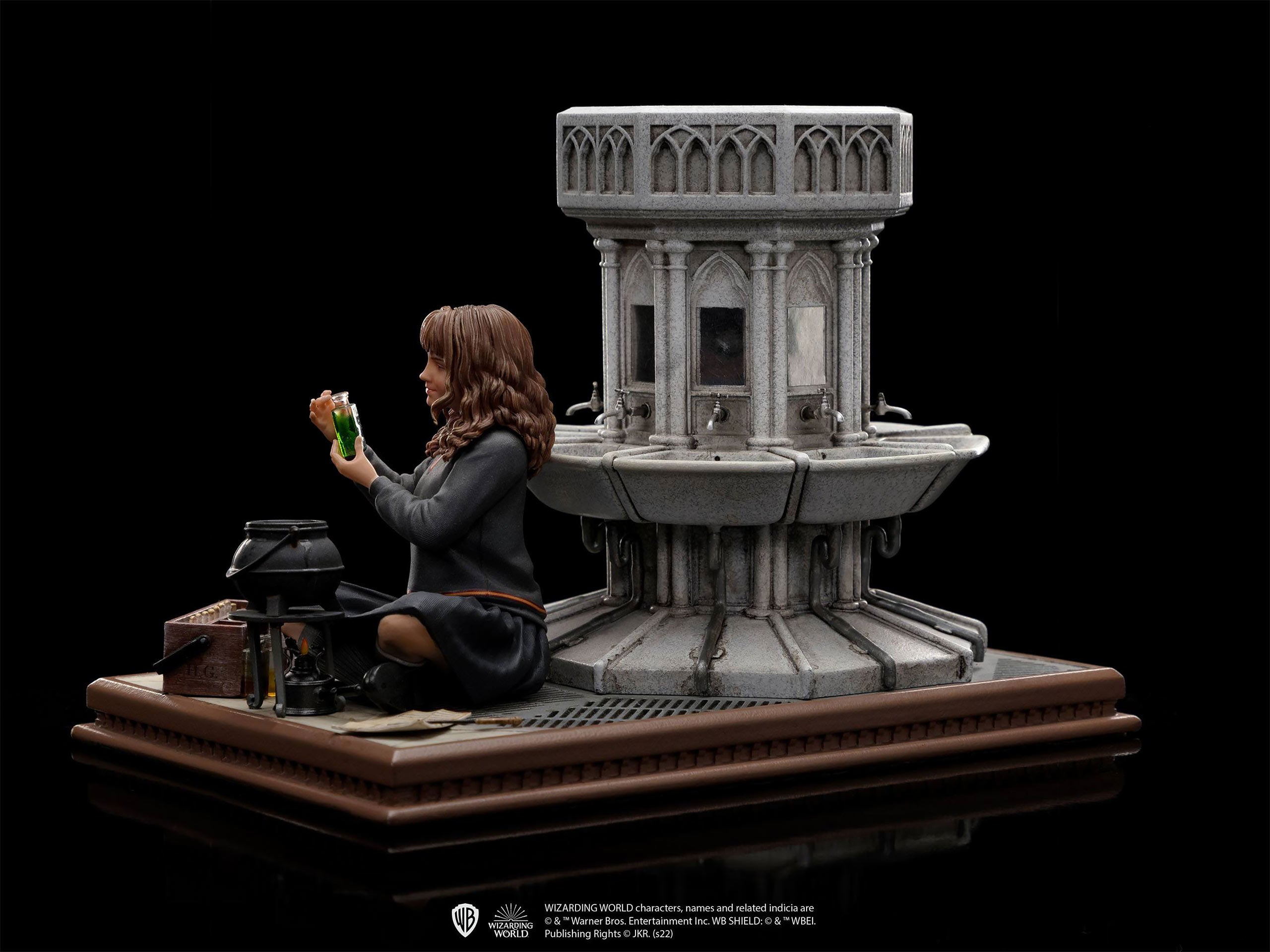 Zdjęcie produktu Hermiona BDS Art Scale Deluxe Figura 1:10 - Harry Potter