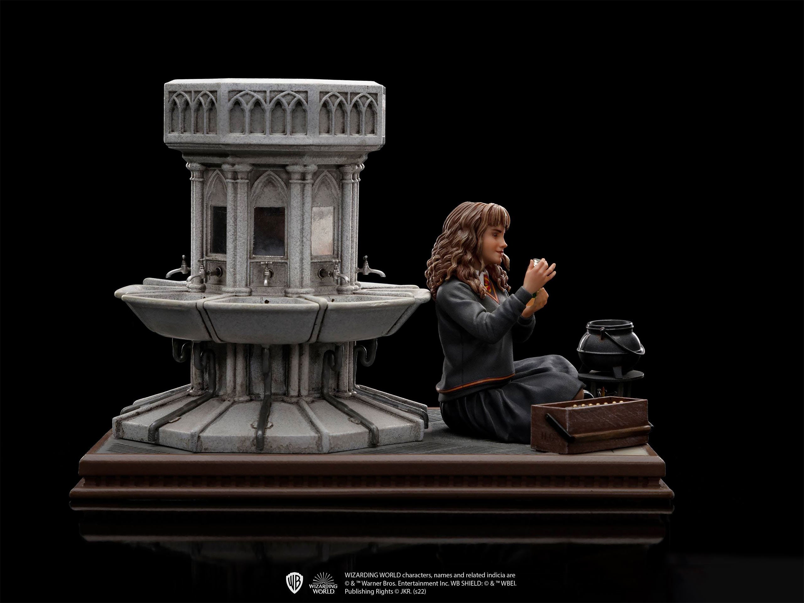Zdjęcie produktu Hermiona BDS Art Scale Deluxe Figura 1:10 - Harry Potter
