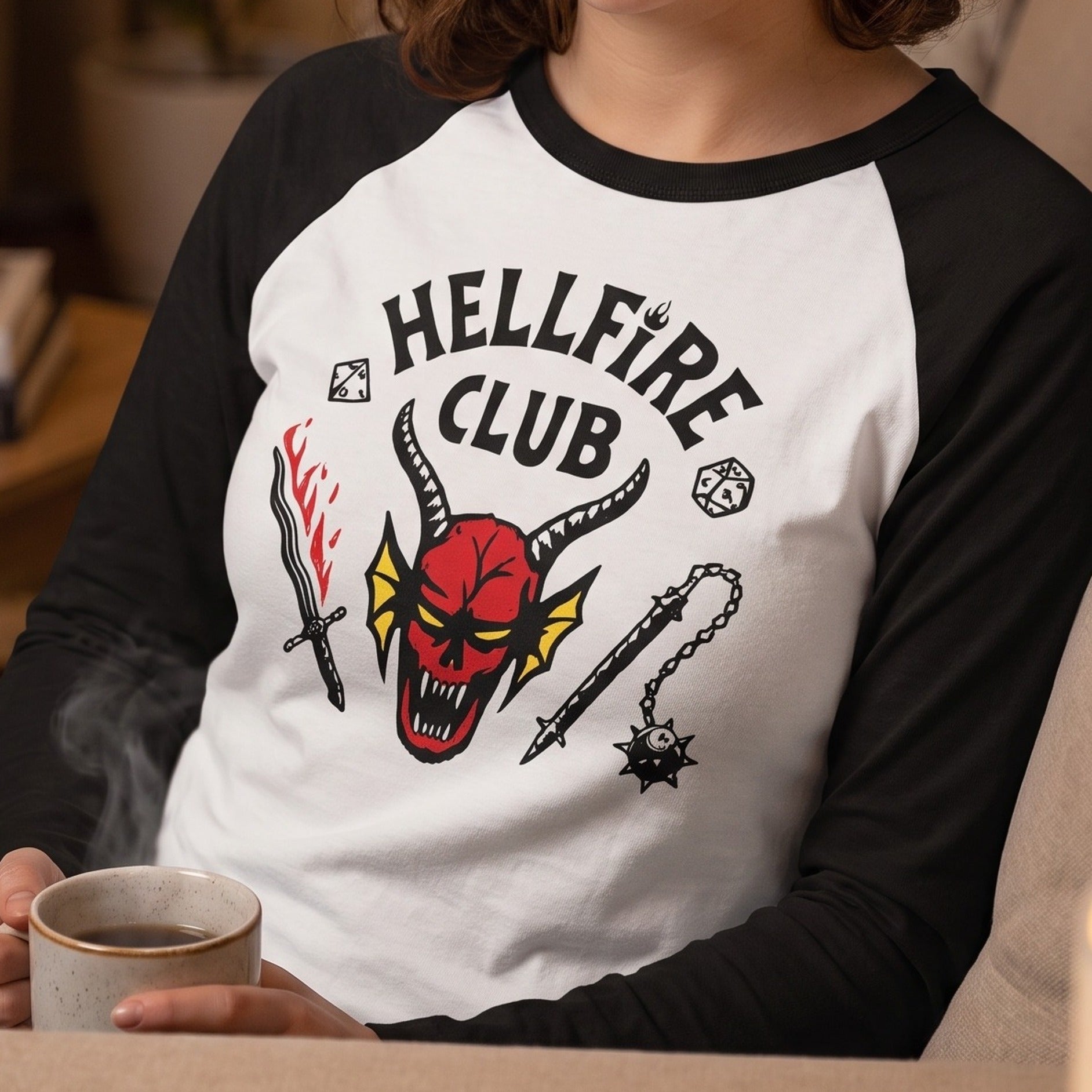 Zdjęcie produktu Stranger Things - Longsleeve ze stemplem Hellfire Club