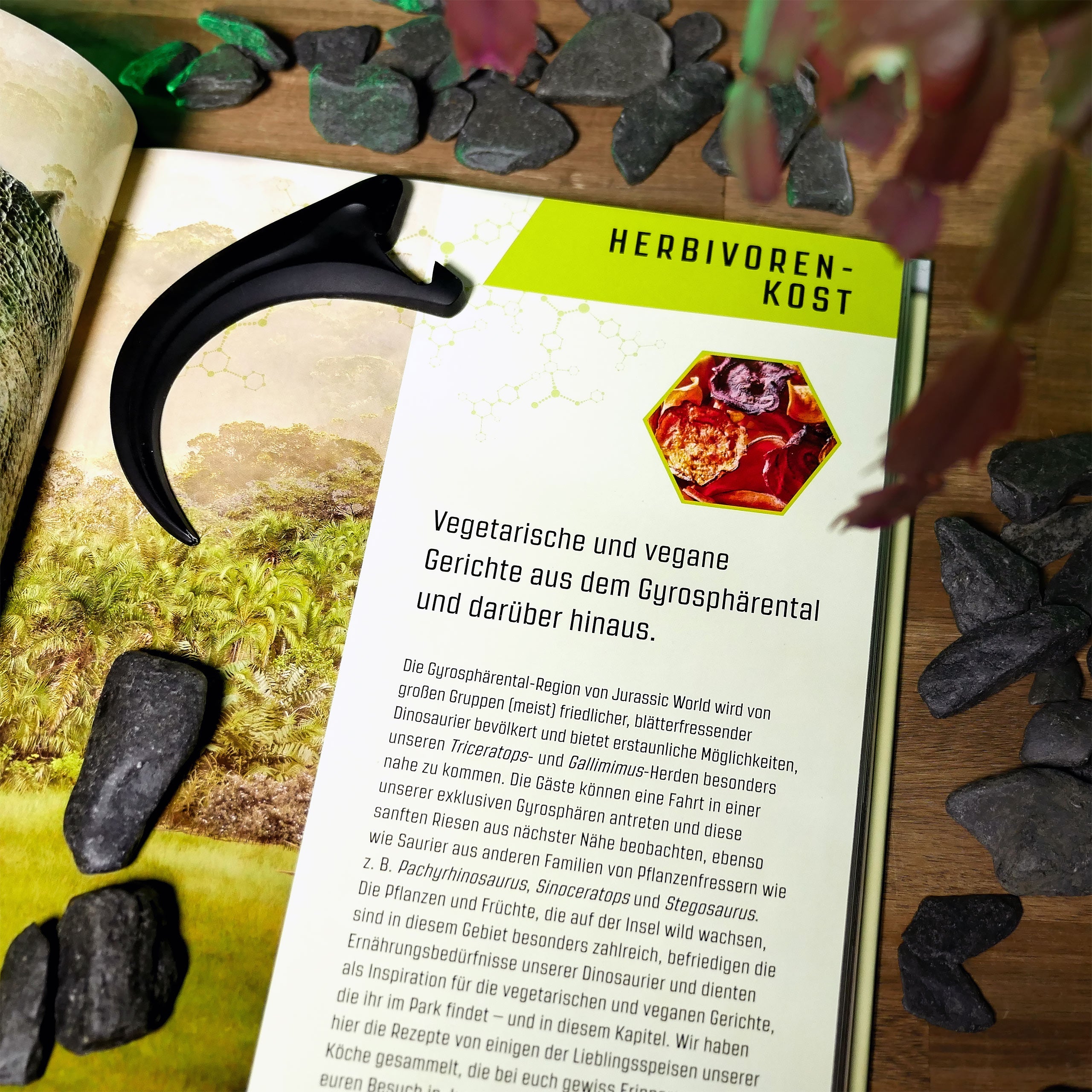 Zdjęcie produktu Jurassic World - Oficjalna Książka Kucharska