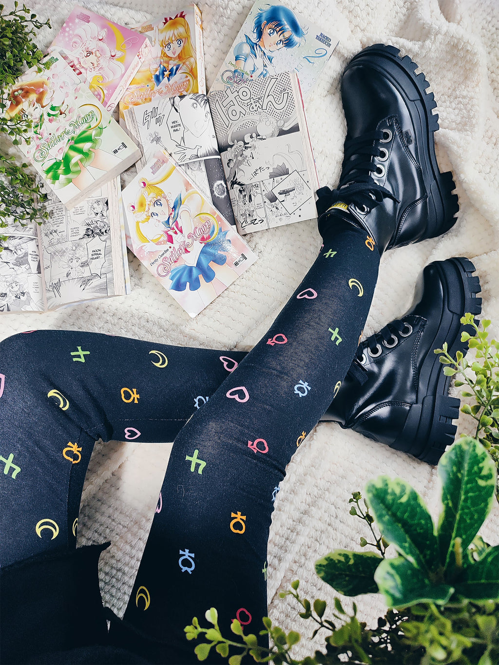 Zdjęcie produktu Czarne legginsy z symbolami Sailor Moon