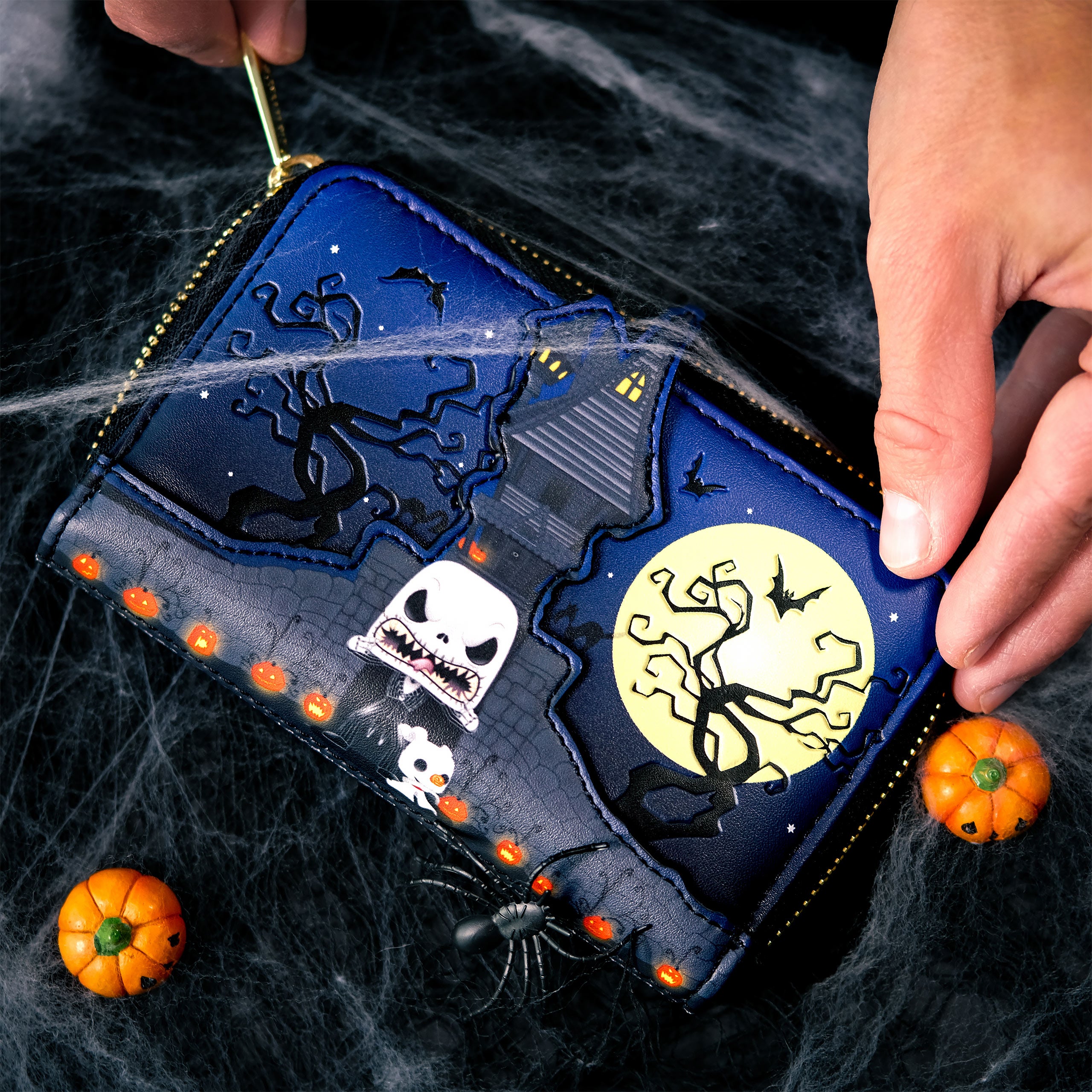 Zdjęcie produktu Portfel Jack Skellington Glow in the Dark - Nightmare Before Christmas