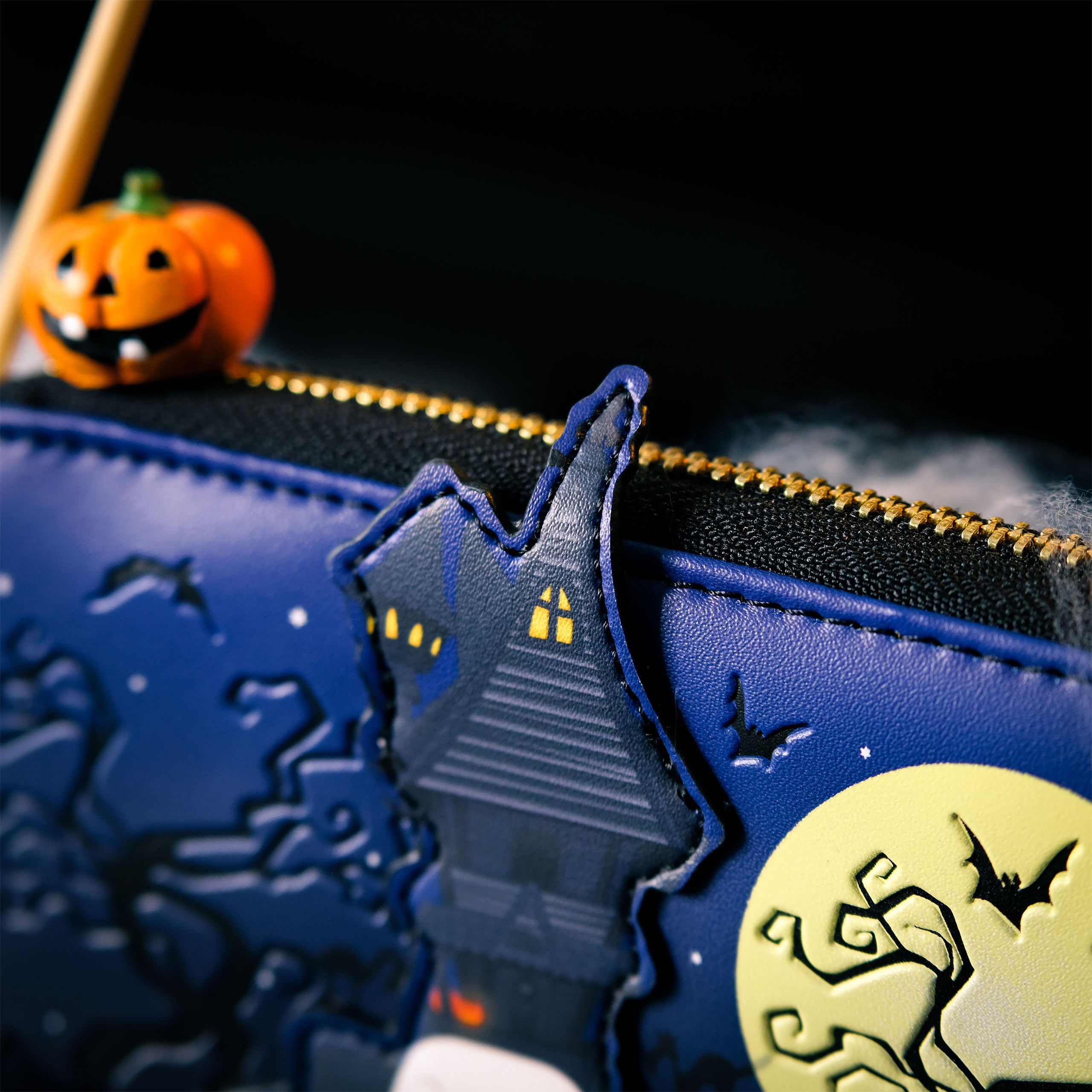 Zdjęcie produktu Portfel Jack Skellington Glow in the Dark - Nightmare Before Christmas