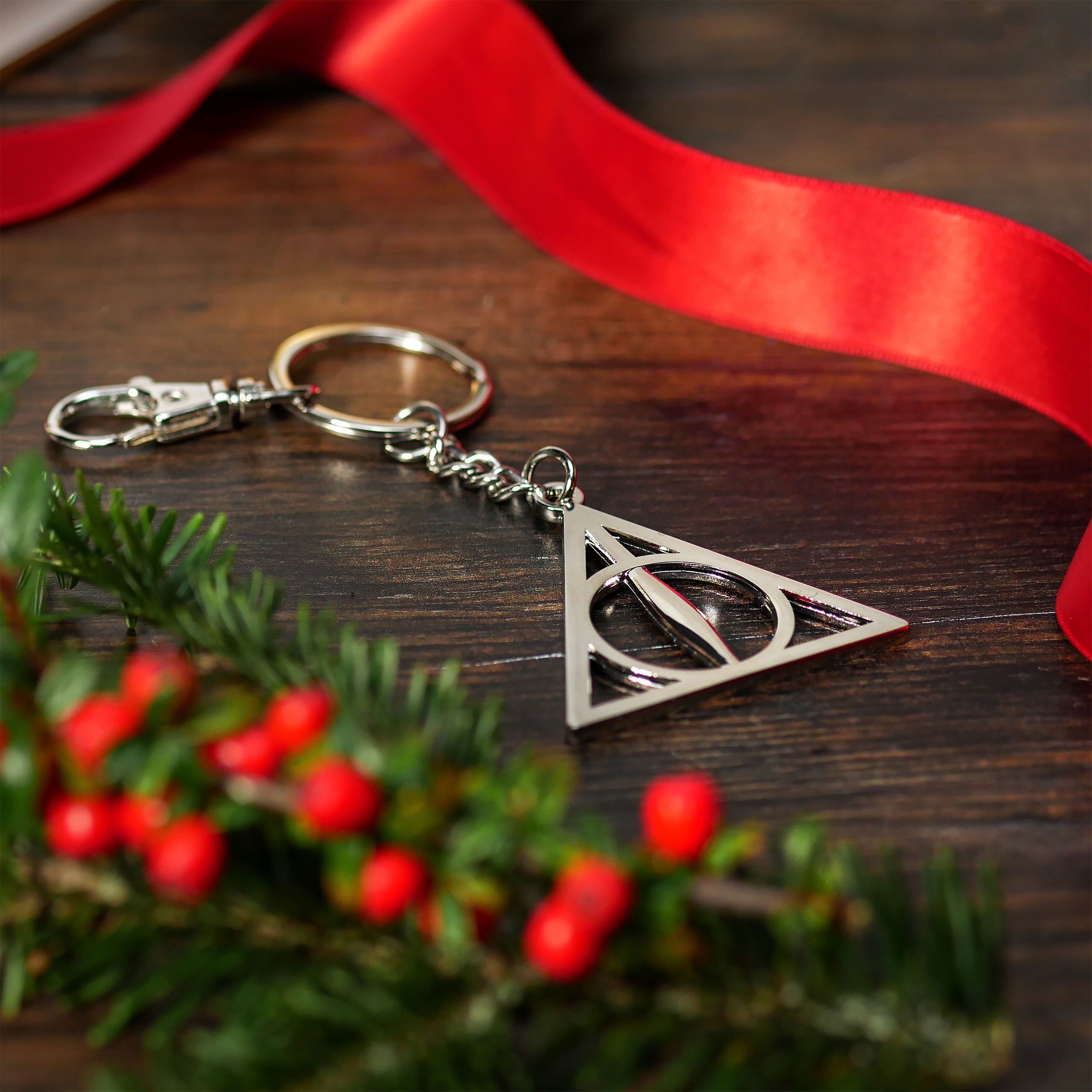 Zdjęcie produktu Harry Potter - Bombka świąteczna z breloczkiem Insygnia Śmierci